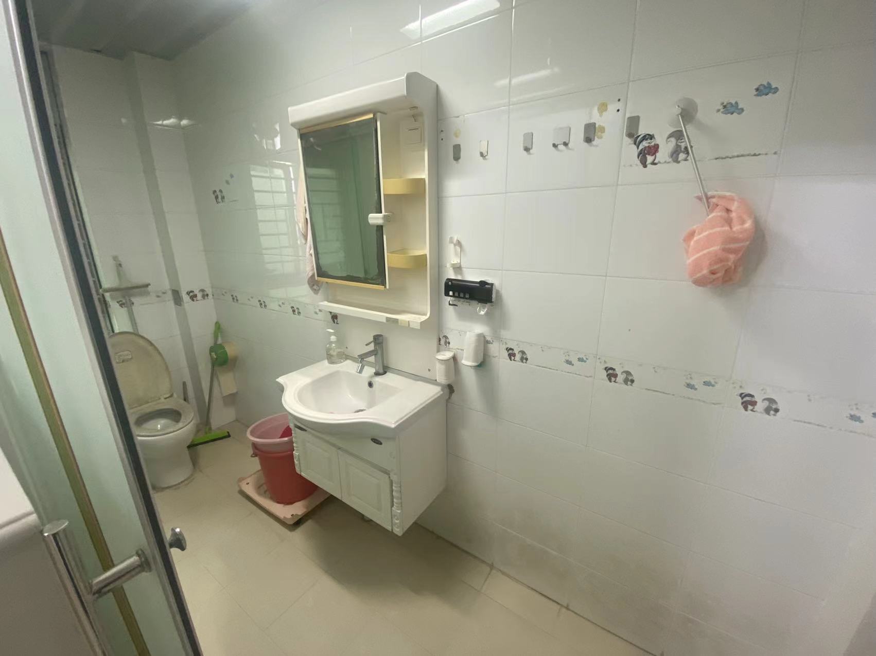 省人大机关住宅小区(海南省人大常委会机关住宅小区) 4室2厅1卫 236.0万 省人大机关住宅小区(海南省人大常委会机关住宅小区) 4室2厅1卫 236.0万室内图