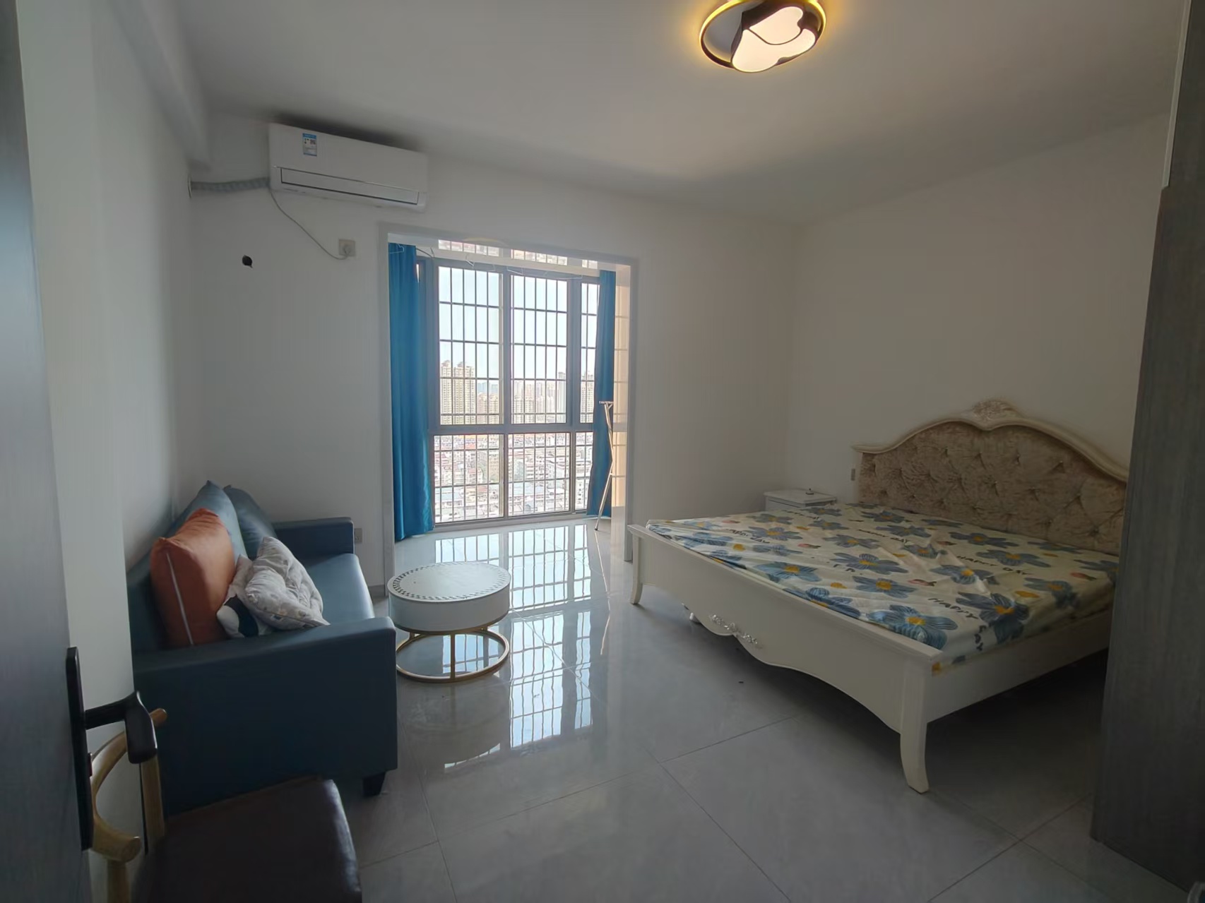 长湖新村 2室1厅1卫 1500.0元/月 长湖新村 2室1厅1卫 1500.0元/月室内图