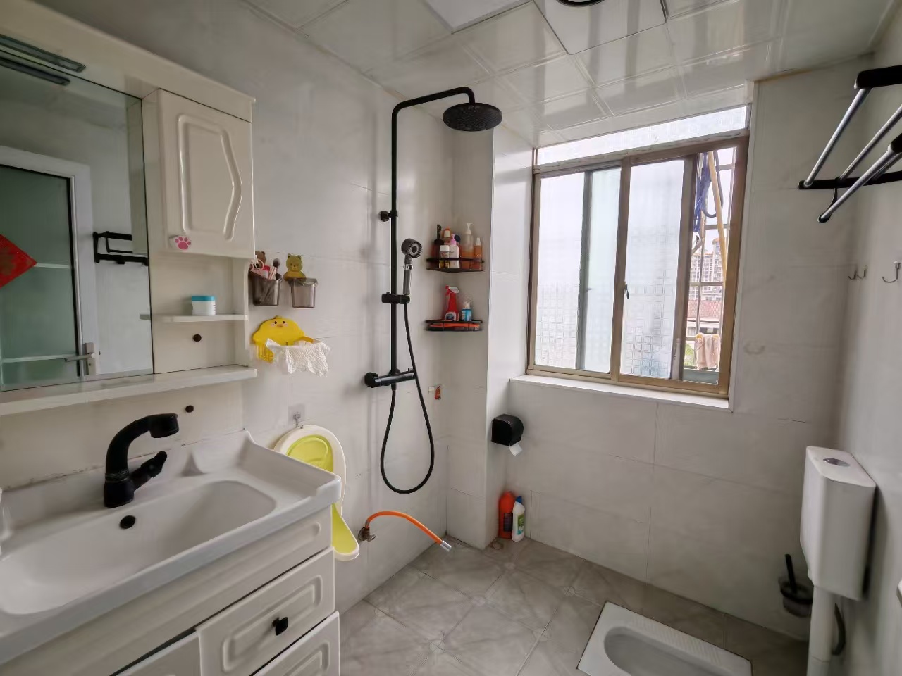 应电家园 3室2厅1卫 1000.0元/月 应电家园 3室2厅1卫 1000.0元/月室内图