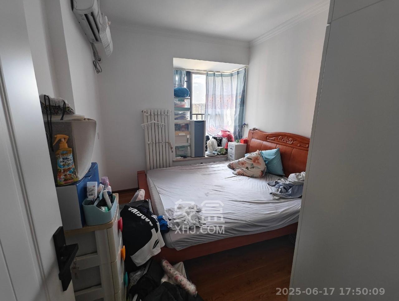 怡海星城 3室2厅2卫 2800.0元/月 怡海星城 3室2厅2卫 2800.0元/月室内图