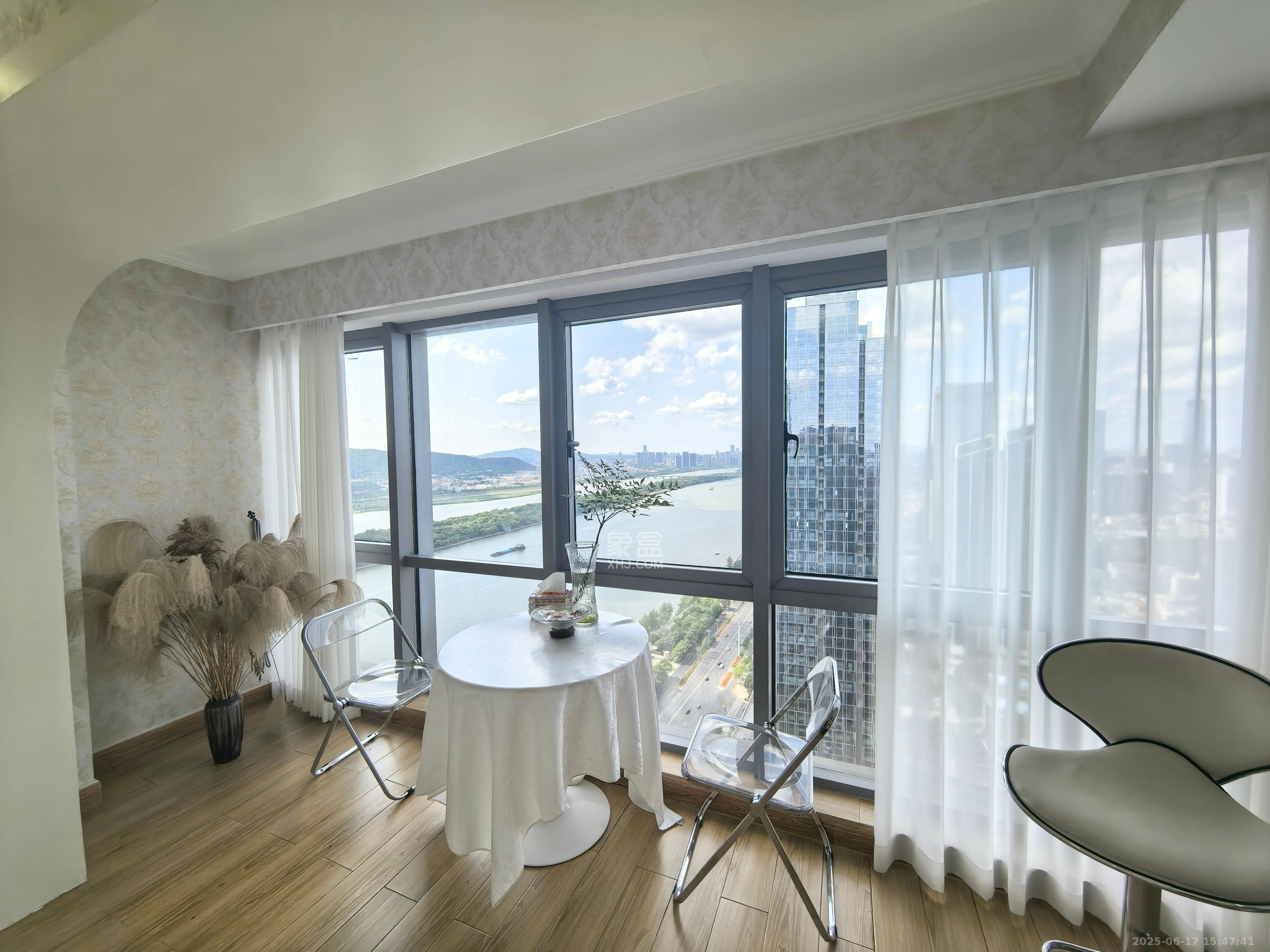 保利国际广场 4室0厅0卫 12000.0元/月 保利国际广场 4室0厅0卫 12000.0元/月室内图