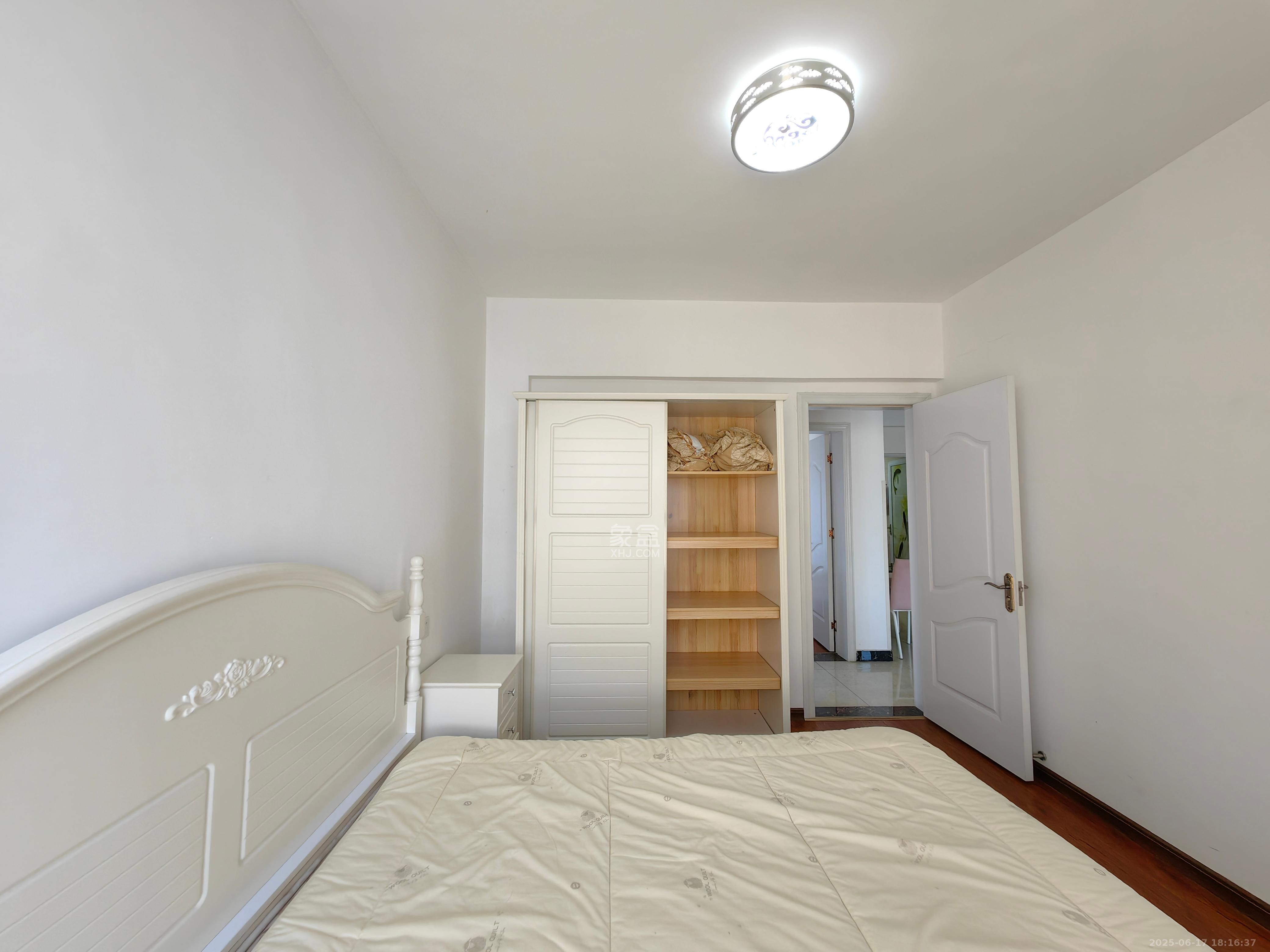 光明城市（星辰青年城）  2室1厅1卫    1800.0元/月室内图