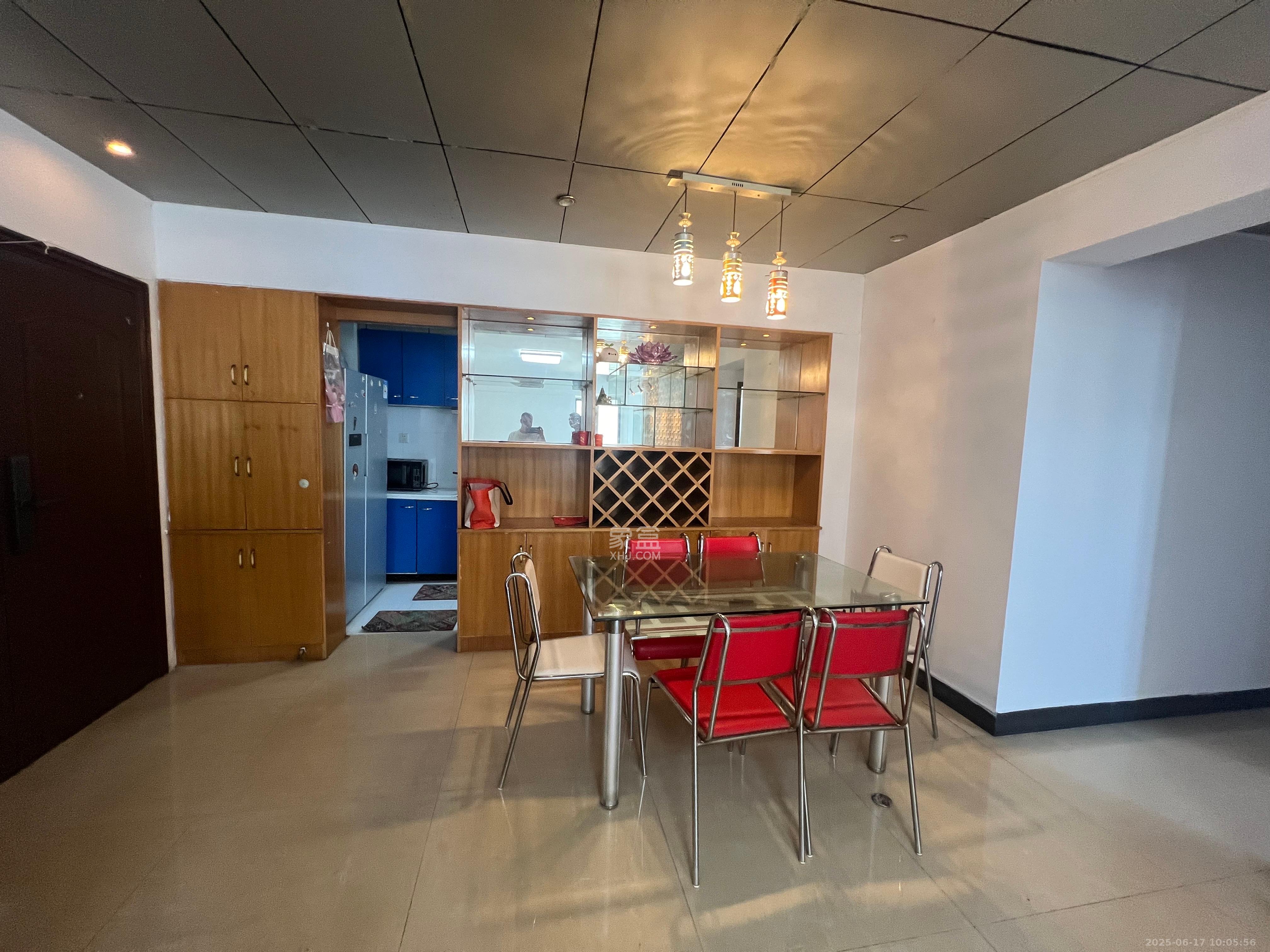 上东印象 3室1厅1卫 2400.0元/月 上东印象 3室1厅1卫 2400.0元/月室内图