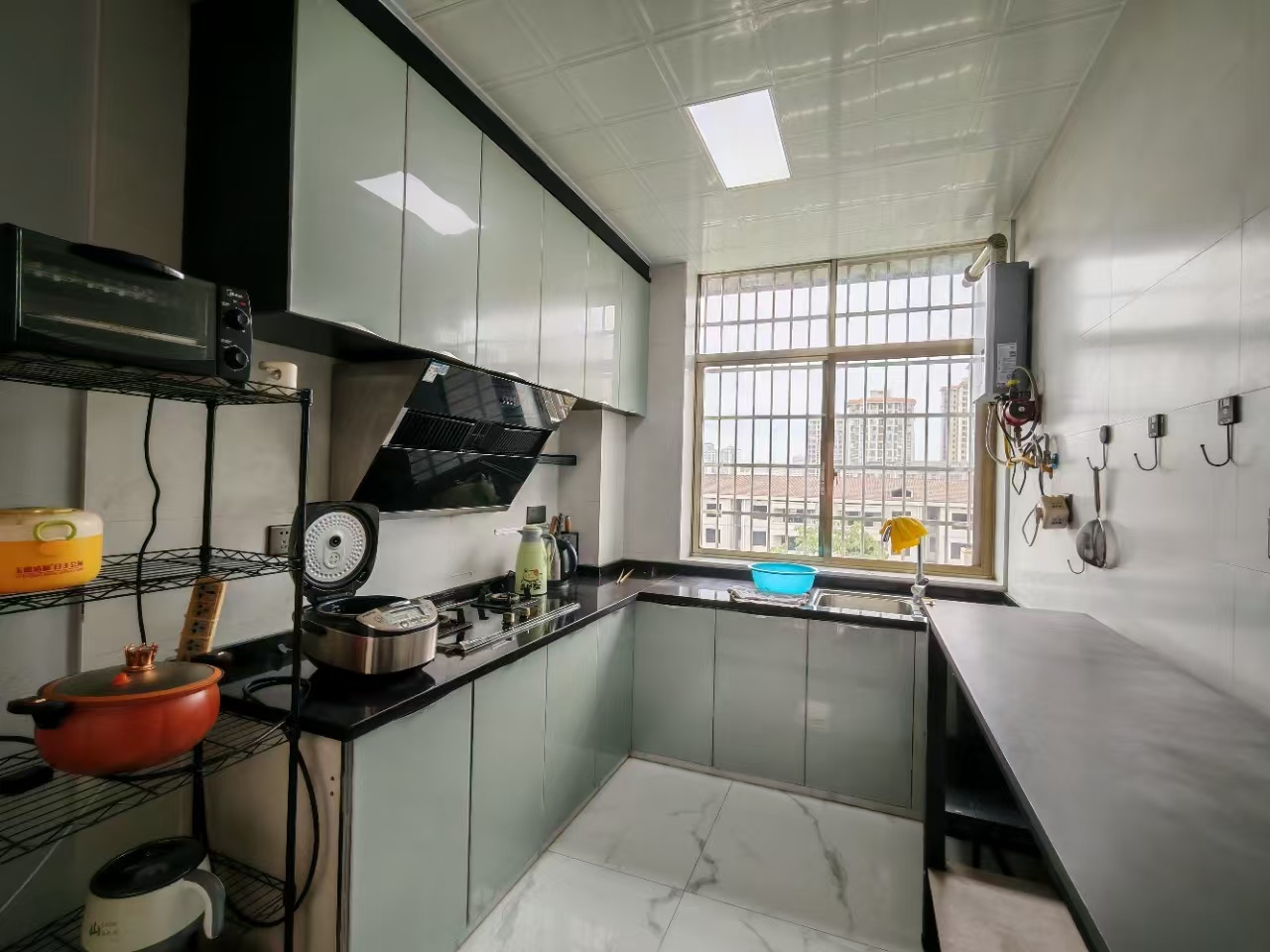 应电家园 3室2厅1卫 1000.0元/月 应电家园 3室2厅1卫 1000.0元/月室内图