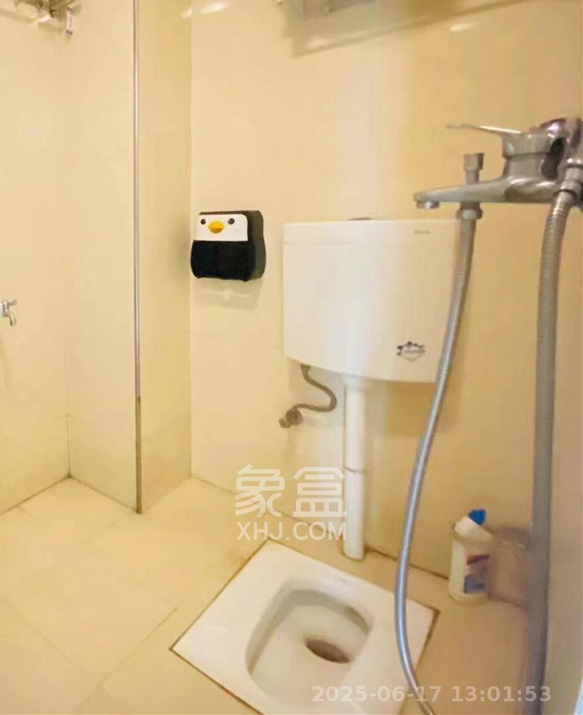 少帅府  1室1厅1卫   2400.00元/月室内图