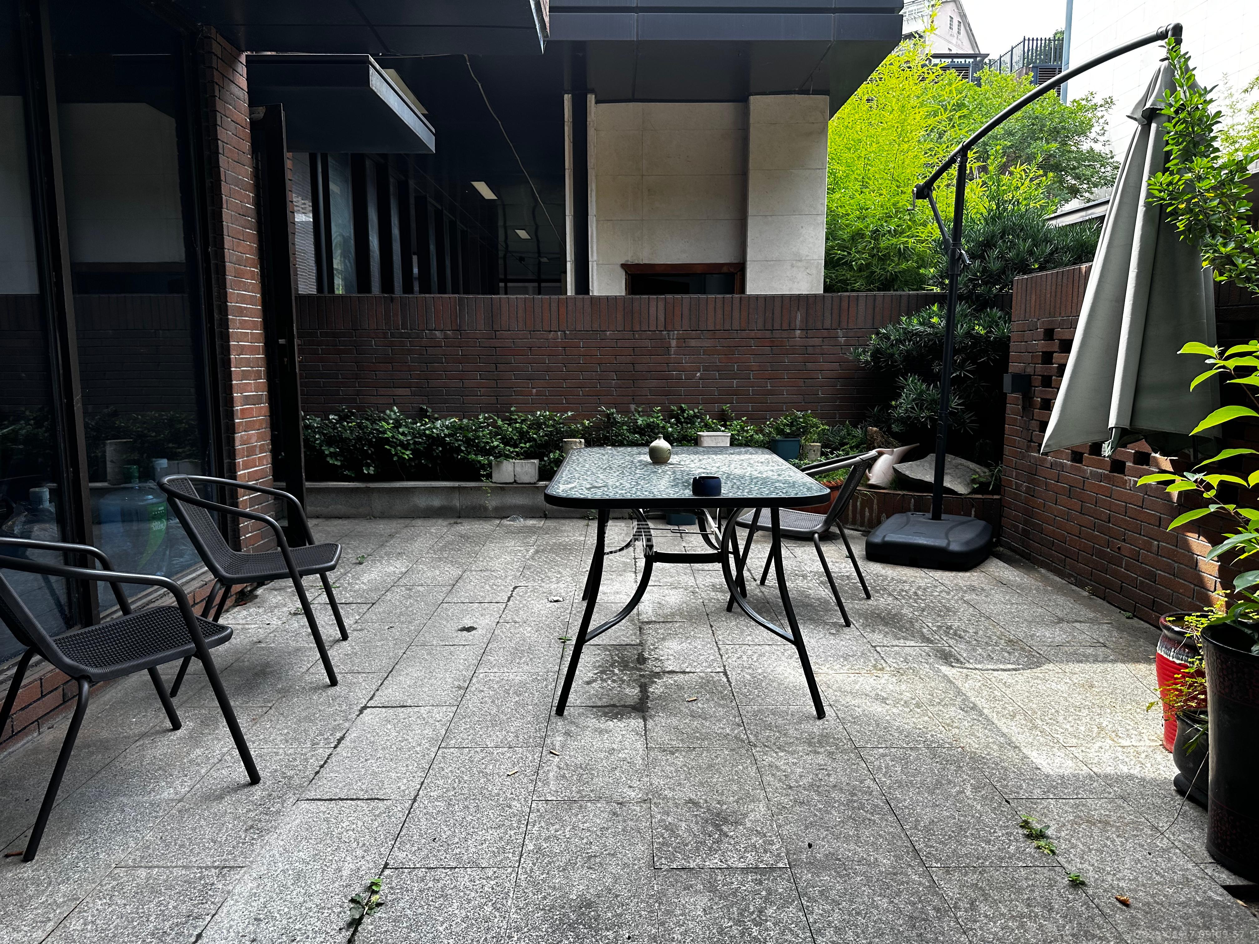 万科紫台  10室3厅1卫   12000.00元/月室内图