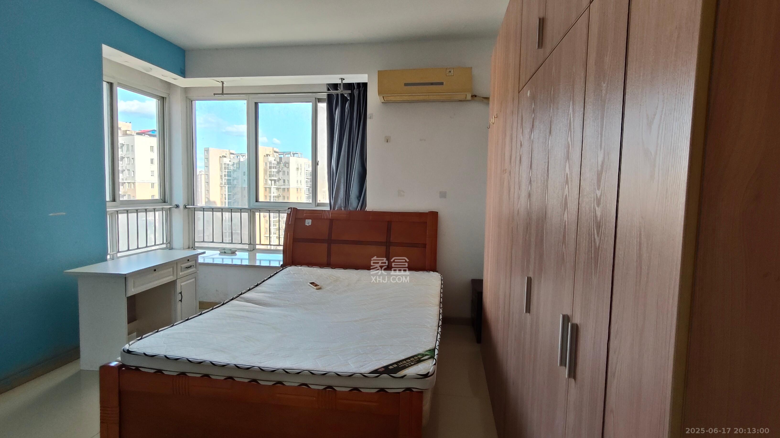 筑梦园 1室2厅1卫 2000.0元/月 筑梦园 1室2厅1卫 2000.0元/月室内图