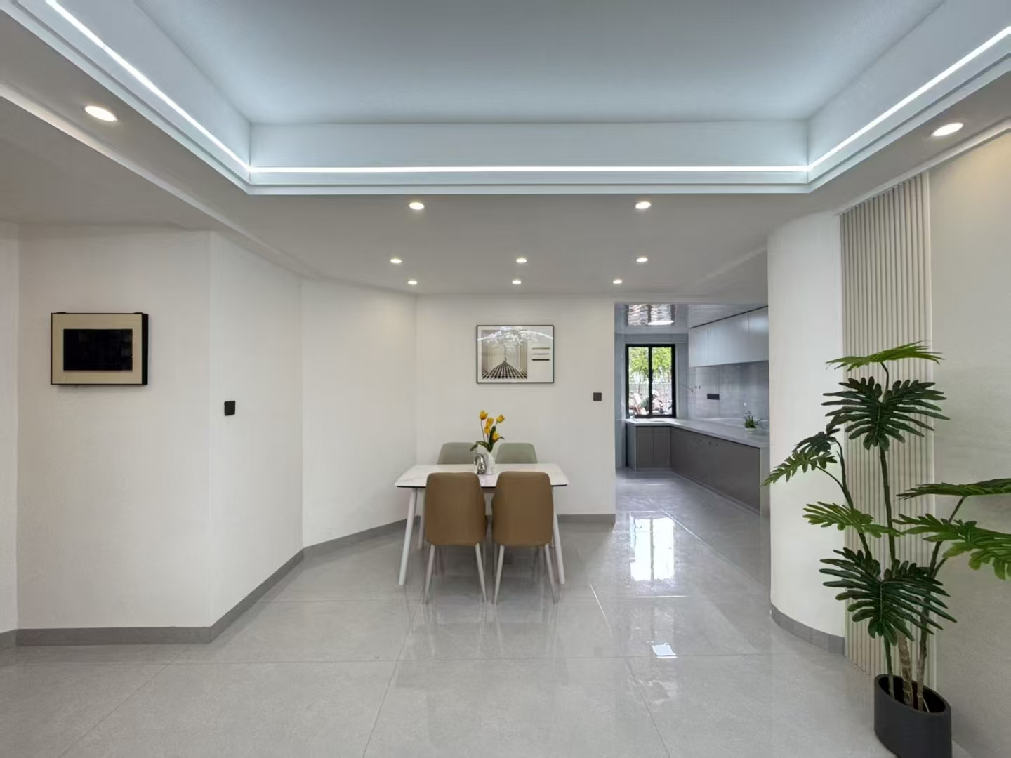 梦苑小区 3室2厅1卫 105.0万 梦苑小区 3室2厅1卫 105.0万室内图