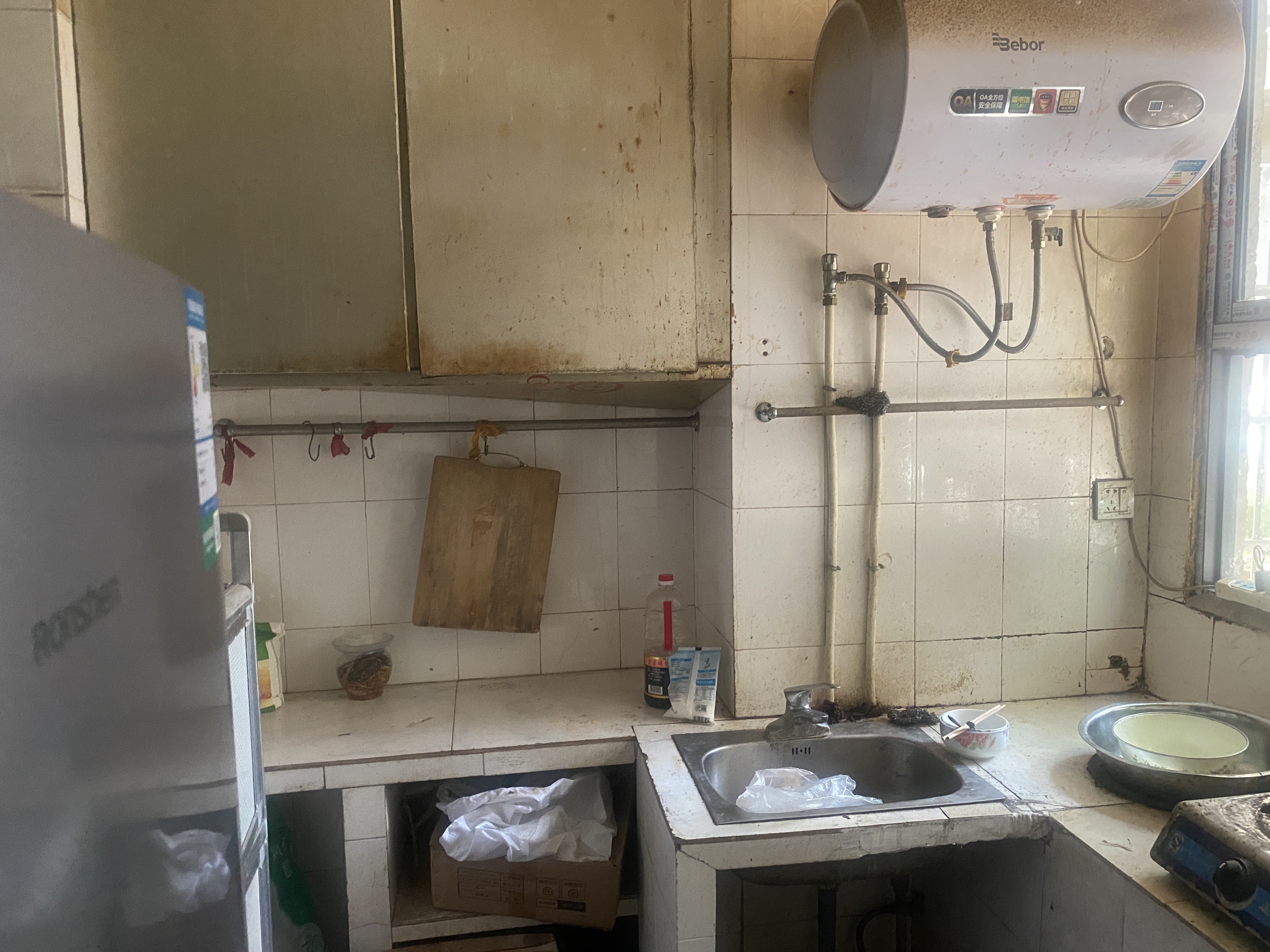 区商业局家属楼(清泉) 1室0厅0卫 600.0元/月 区商业局家属楼(清泉) 1室0厅0卫 600.0元/月室内图