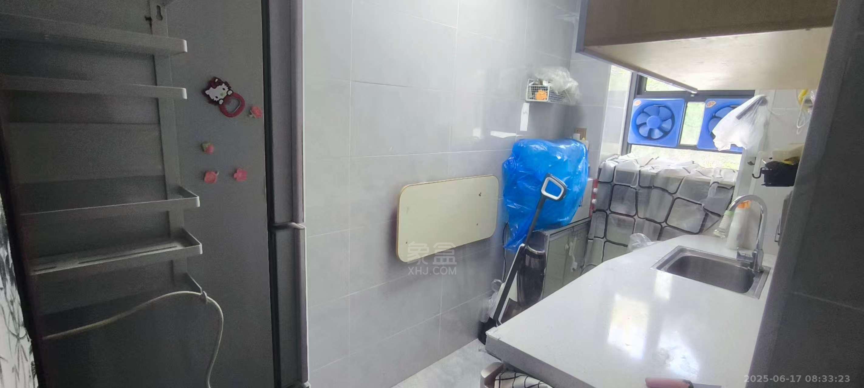 铁路小区  2室1厅1卫   1200.00元/月户型图