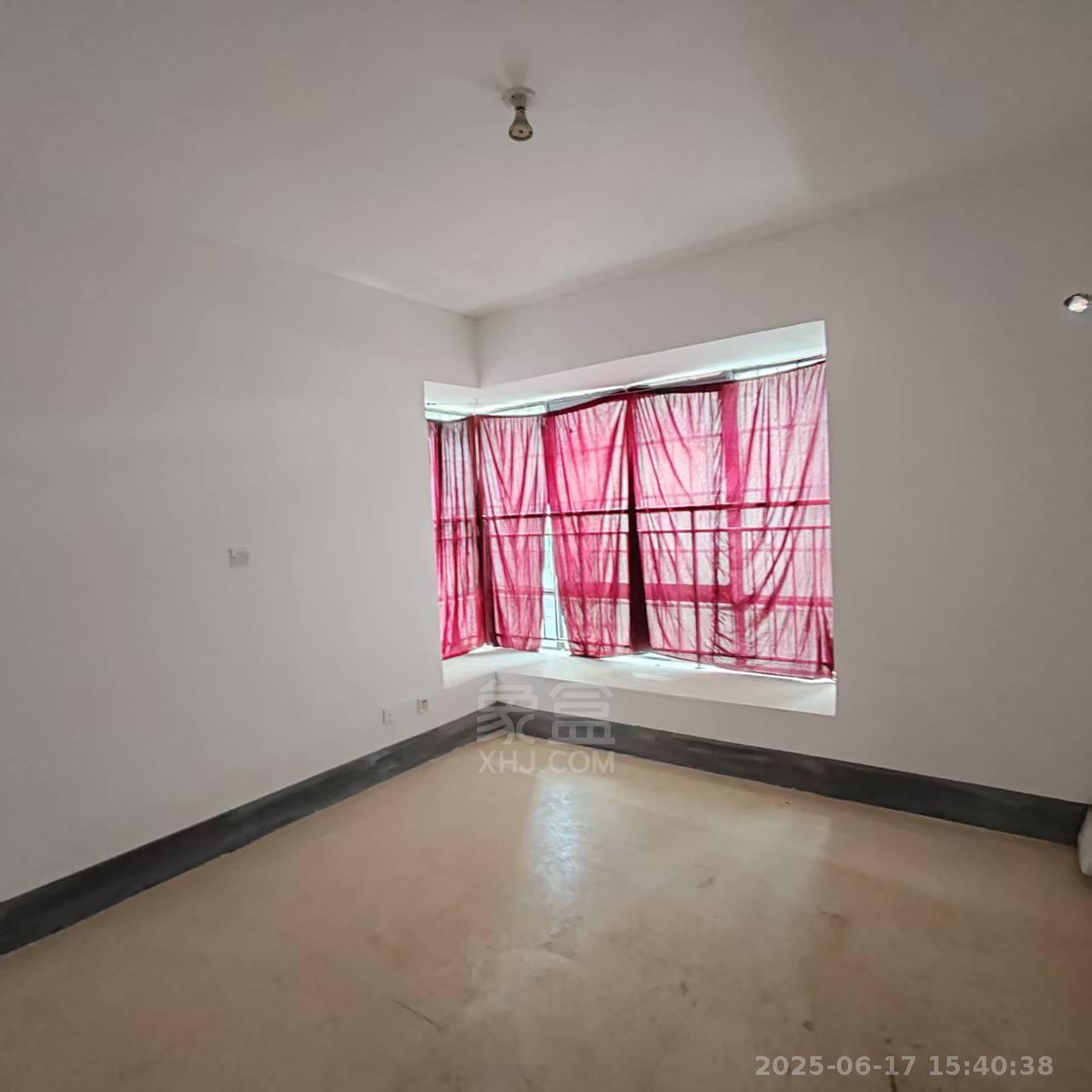 圣华名城建设北路110号  3室1厅1卫   800.00元/月室内图