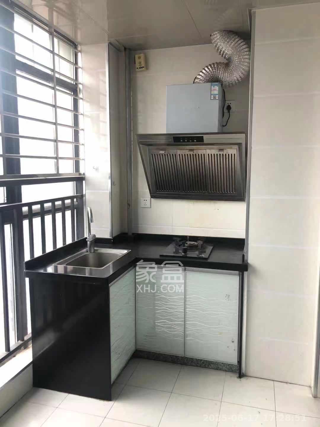 山水湾  1室1厅1卫   1300.00元/月室内图