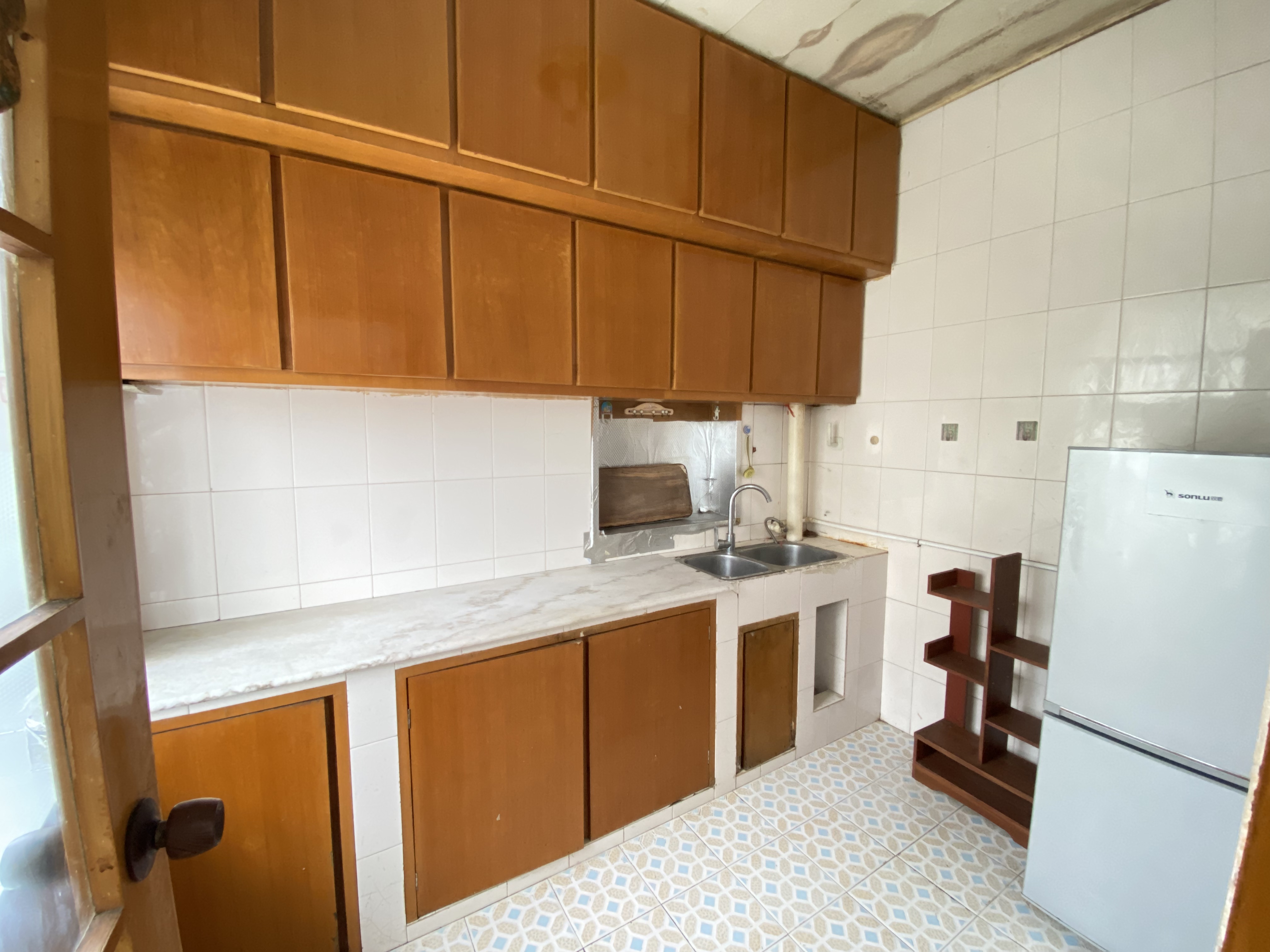 娄星区散盘 3室1厅1卫 1000.0元/月 娄星区散盘 3室1厅1卫 1000.0元/月室内图