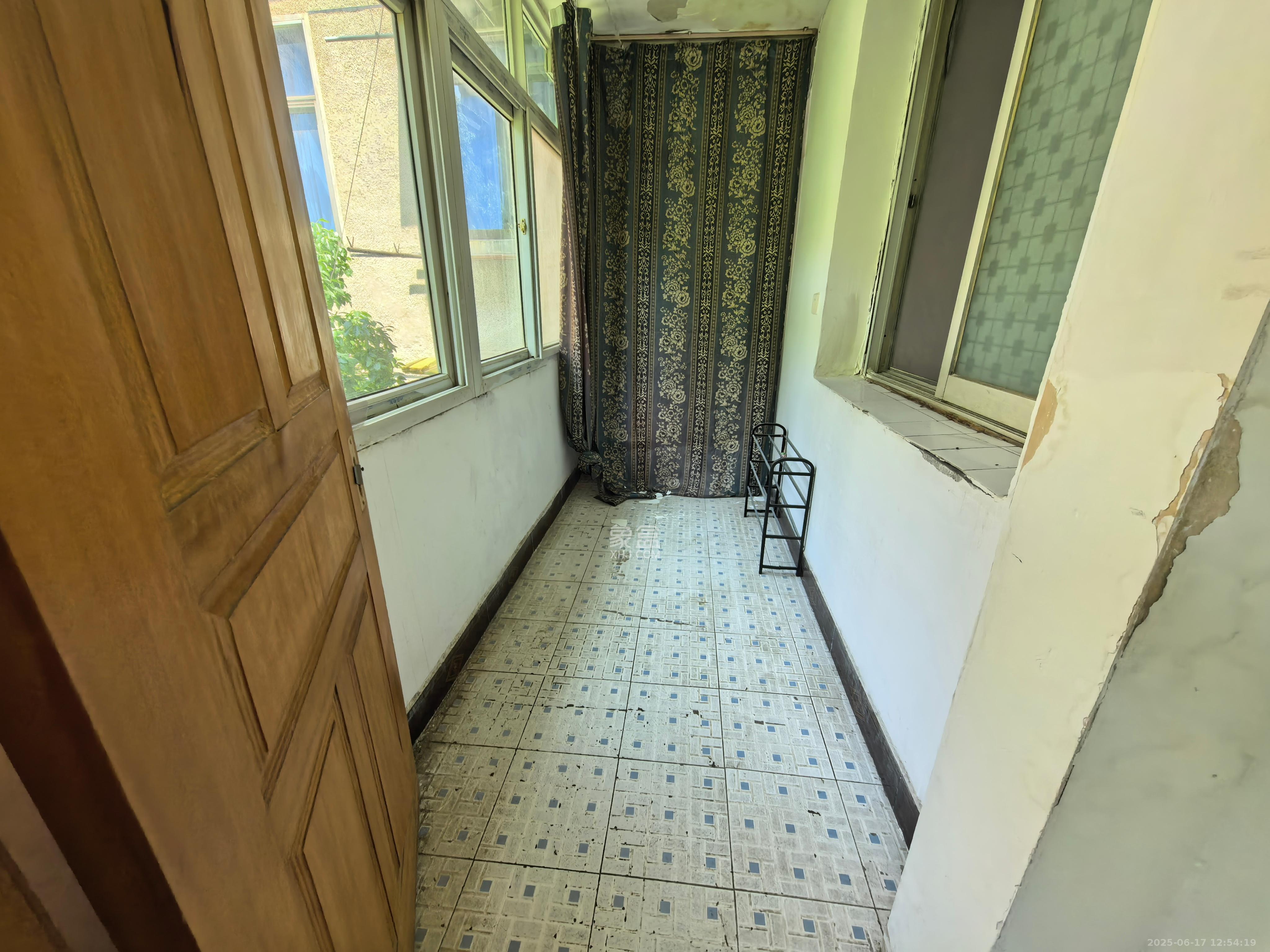 东广济桥社区 2室1厅1卫 1700.0元/月 东广济桥社区 2室1厅1卫 1700.0元/月室内图