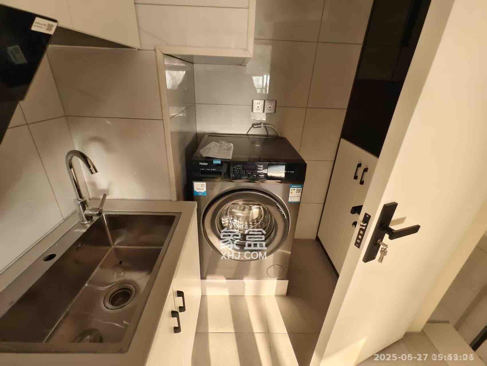 金地峯范  1室1厅1卫   1600.00元/月