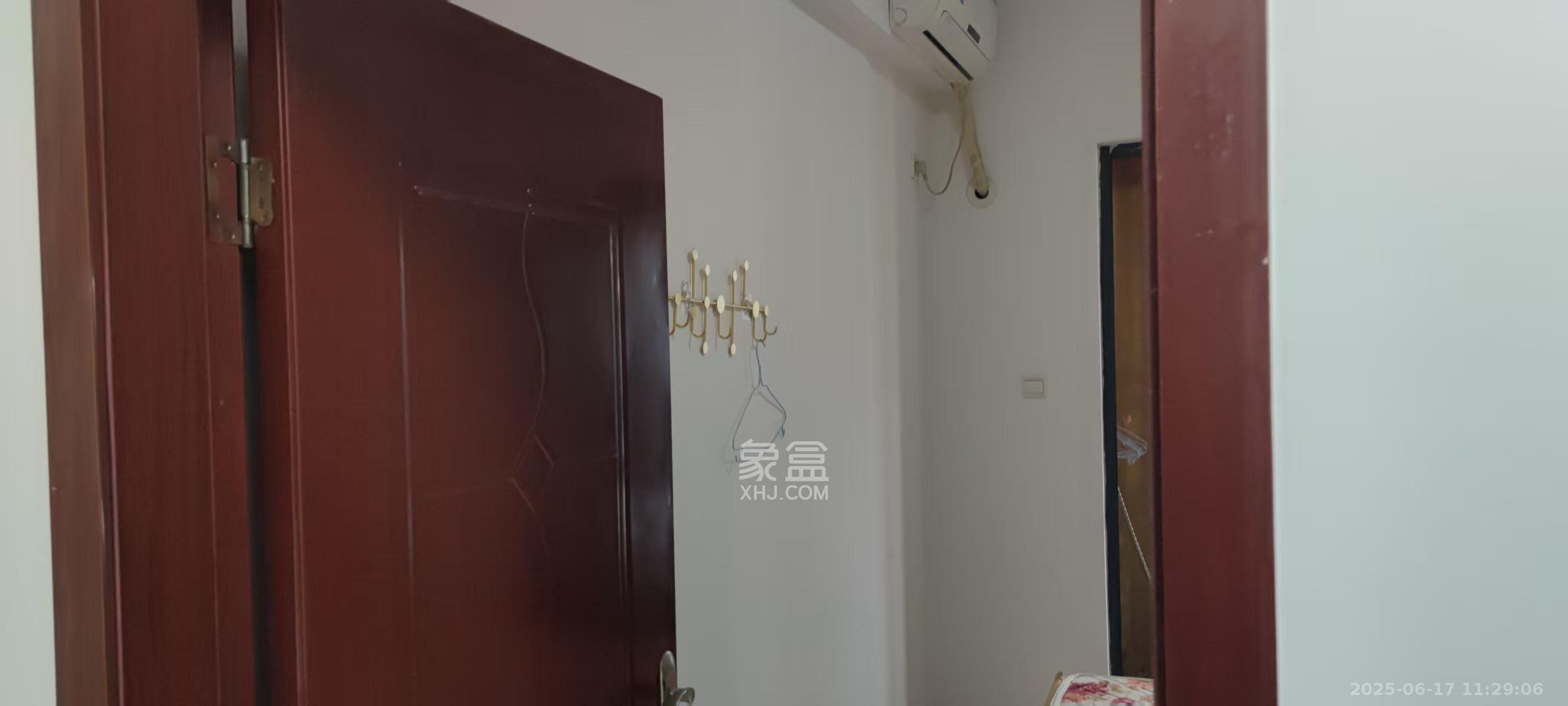 凯通国际城（凯通朝庭）  1室1厅1卫   1800.00元/月