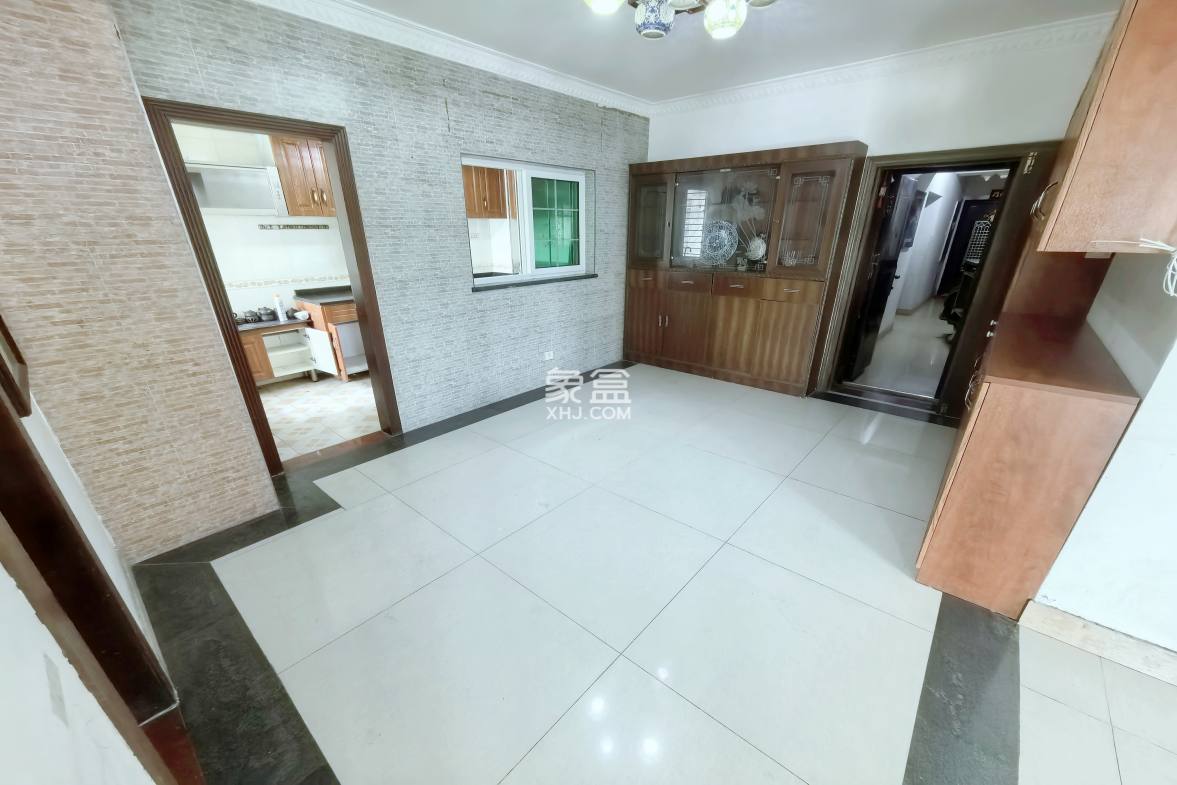 中盐大厦 3室2厅2卫 3800.0元/月 中盐大厦 3室2厅2卫 3800.0元/月室内图