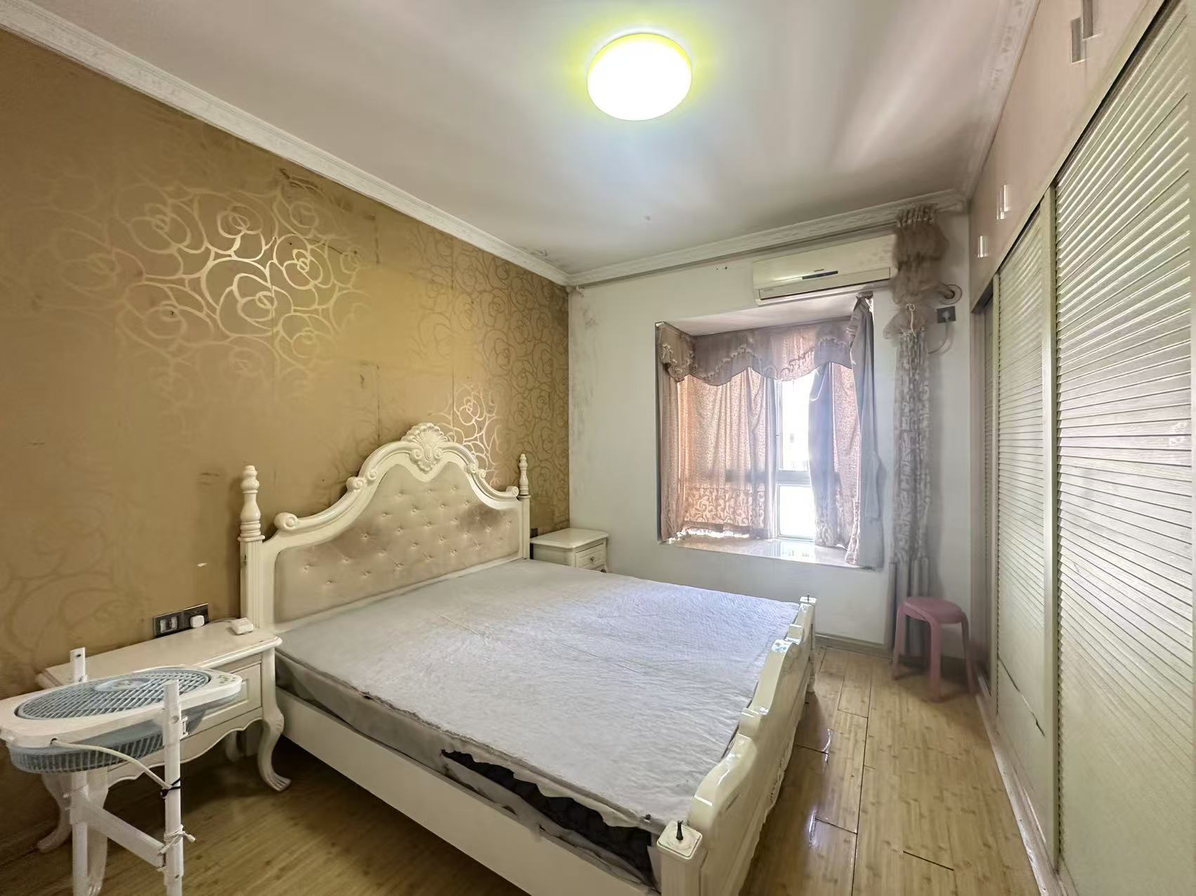 云沙诗意 4室2厅2卫 2000.0元/月 云沙诗意 4室2厅2卫 2000.0元/月室内图