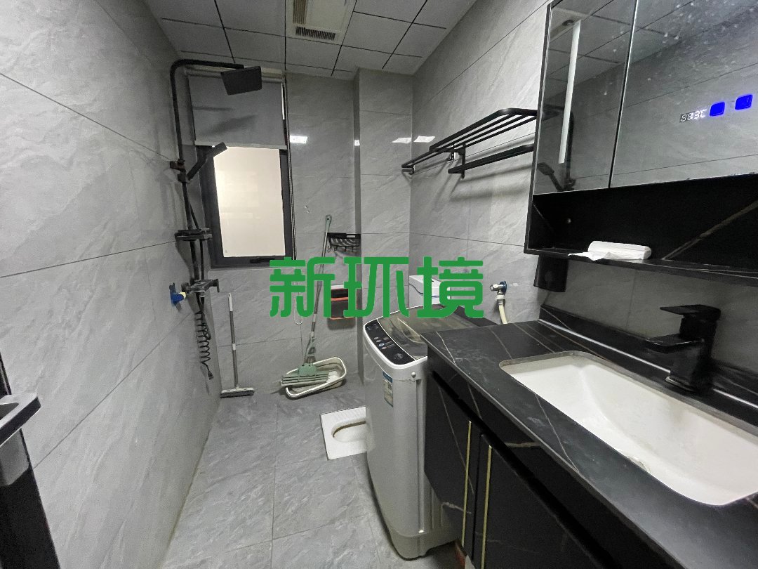 西溪凤凰城  3室2厅2卫   69.80万客厅