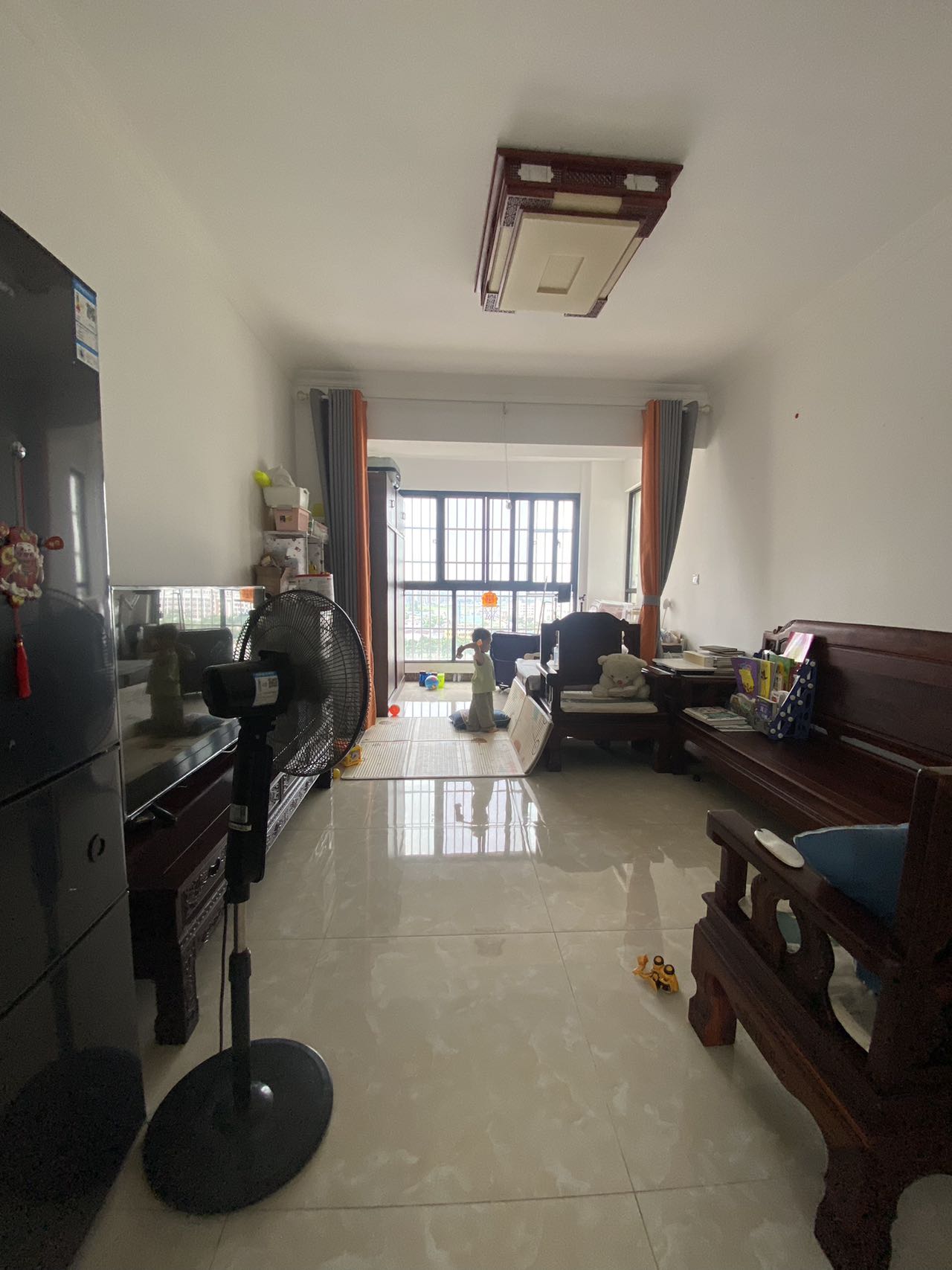 滨江花城  2室2厅1卫    108.0万 滨江花城  2室2厅1卫    108.0万室内图