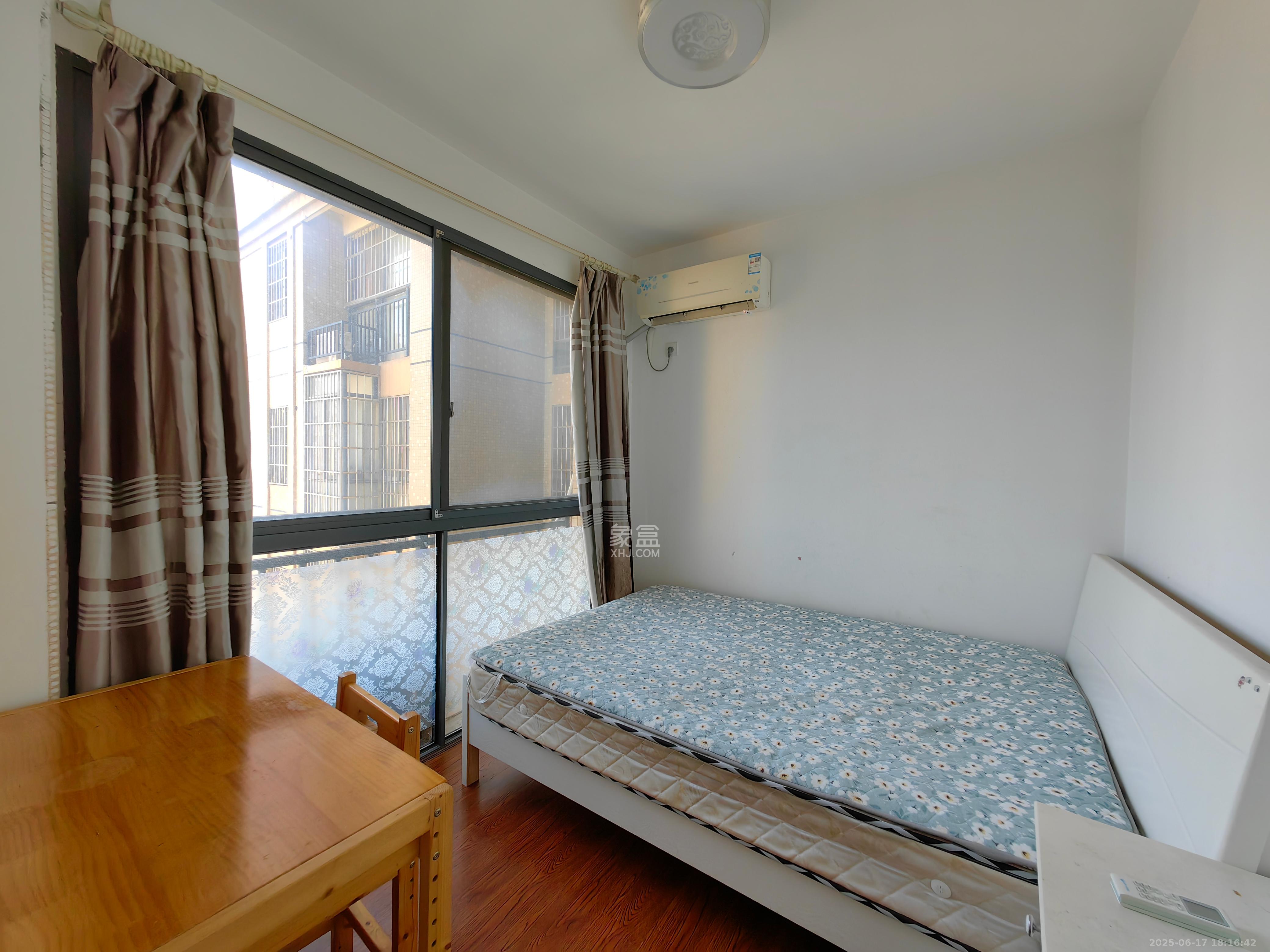 光明城市（星辰青年城）  2室1厅1卫    1800.0元/月室内图