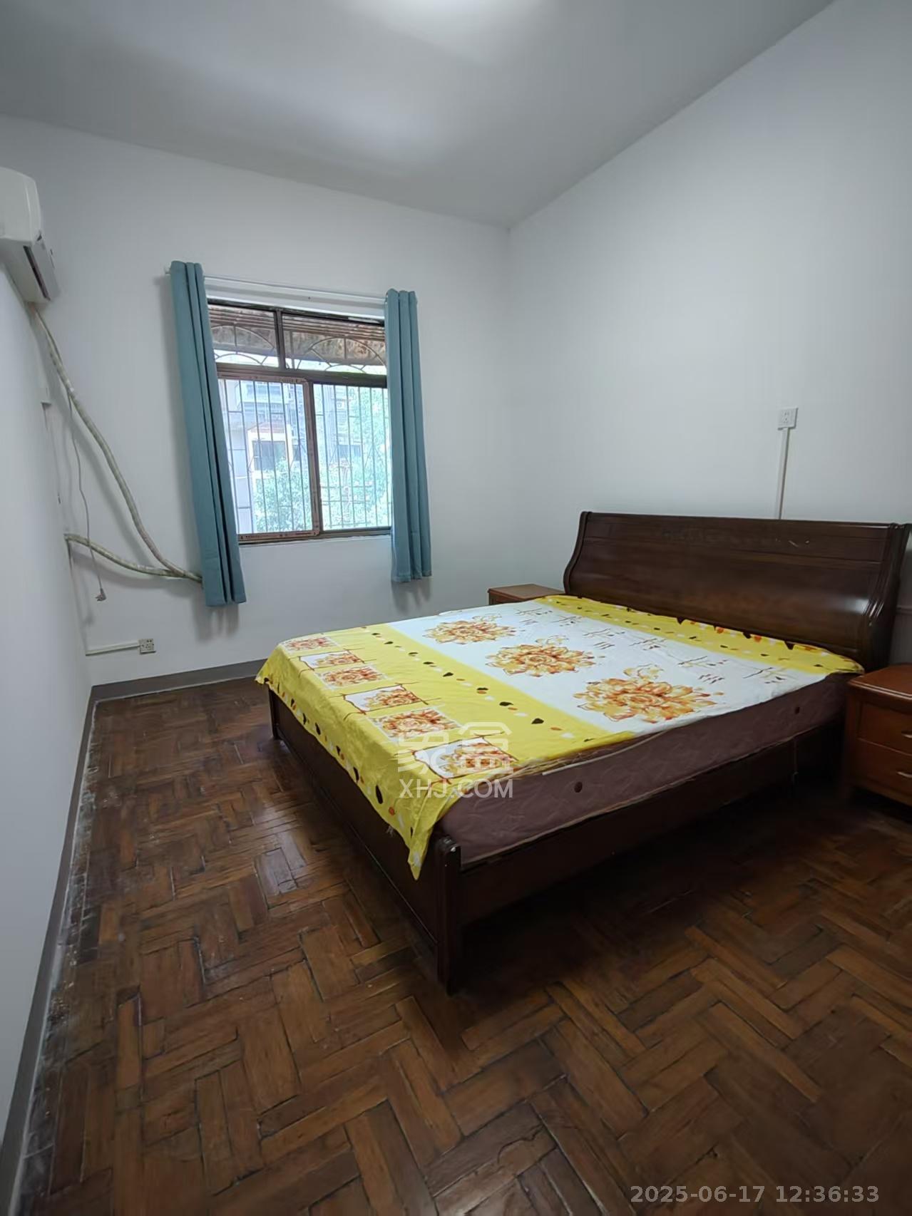 中建五局信和苑二区 3室2厅1卫 1600.0元/月 中建五局信和苑二区 3室2厅1卫 1600.0元/月室内图