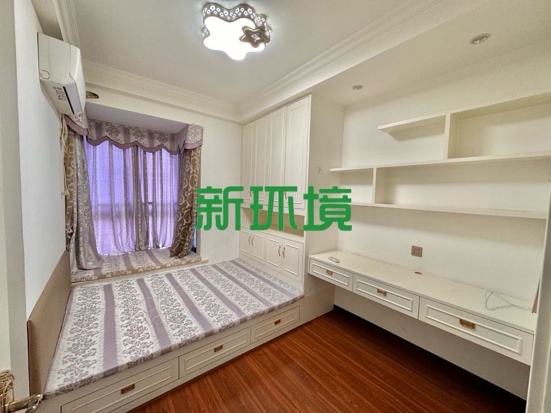 山水印象 3室2厅2卫 2200.0元/月 山水印象 3室2厅2卫 2200.0元/月室内图