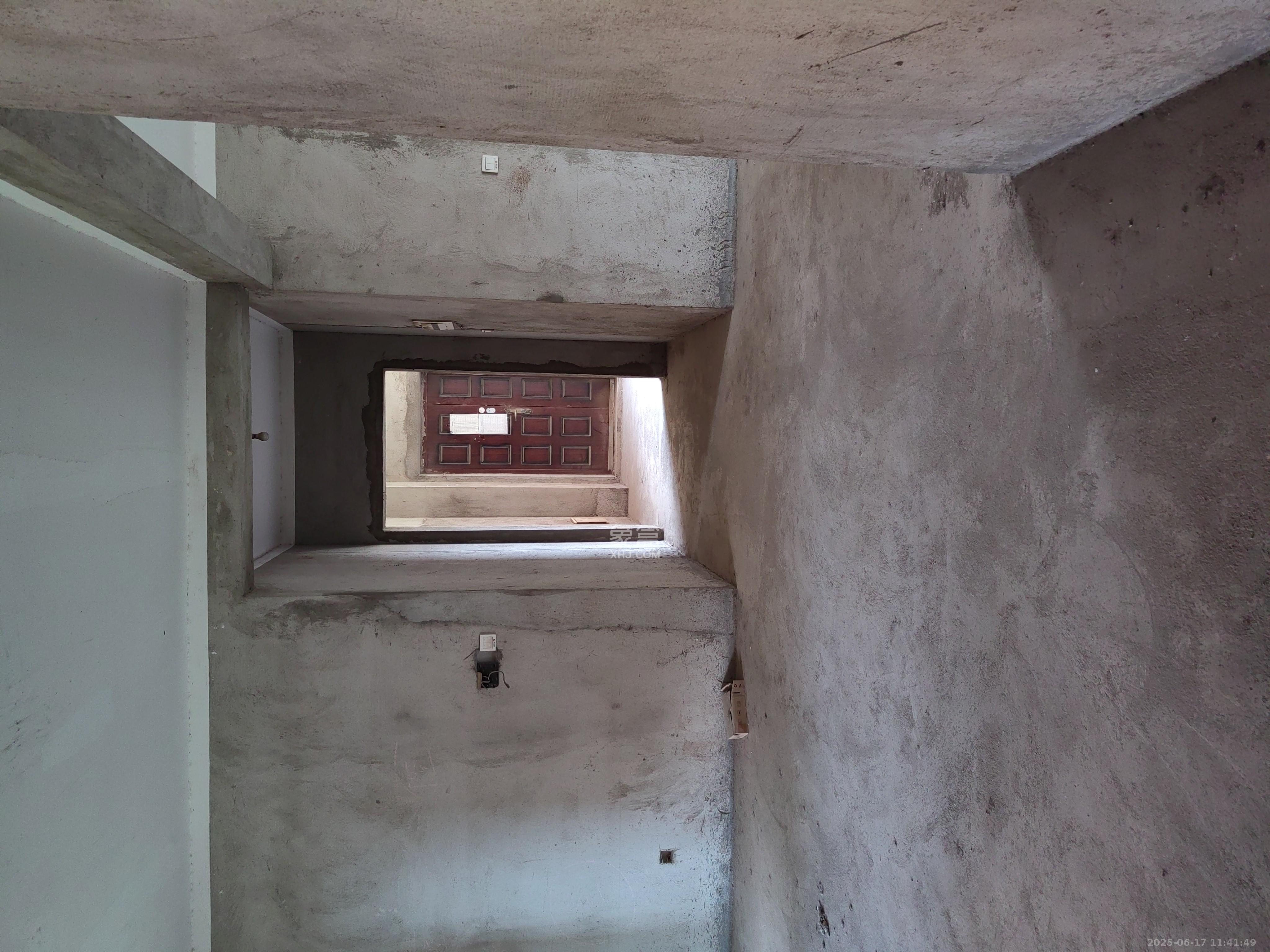 新天地步步高 4室2厅2卫 62.8万 新天地步步高 4室2厅2卫 62.8万室内图