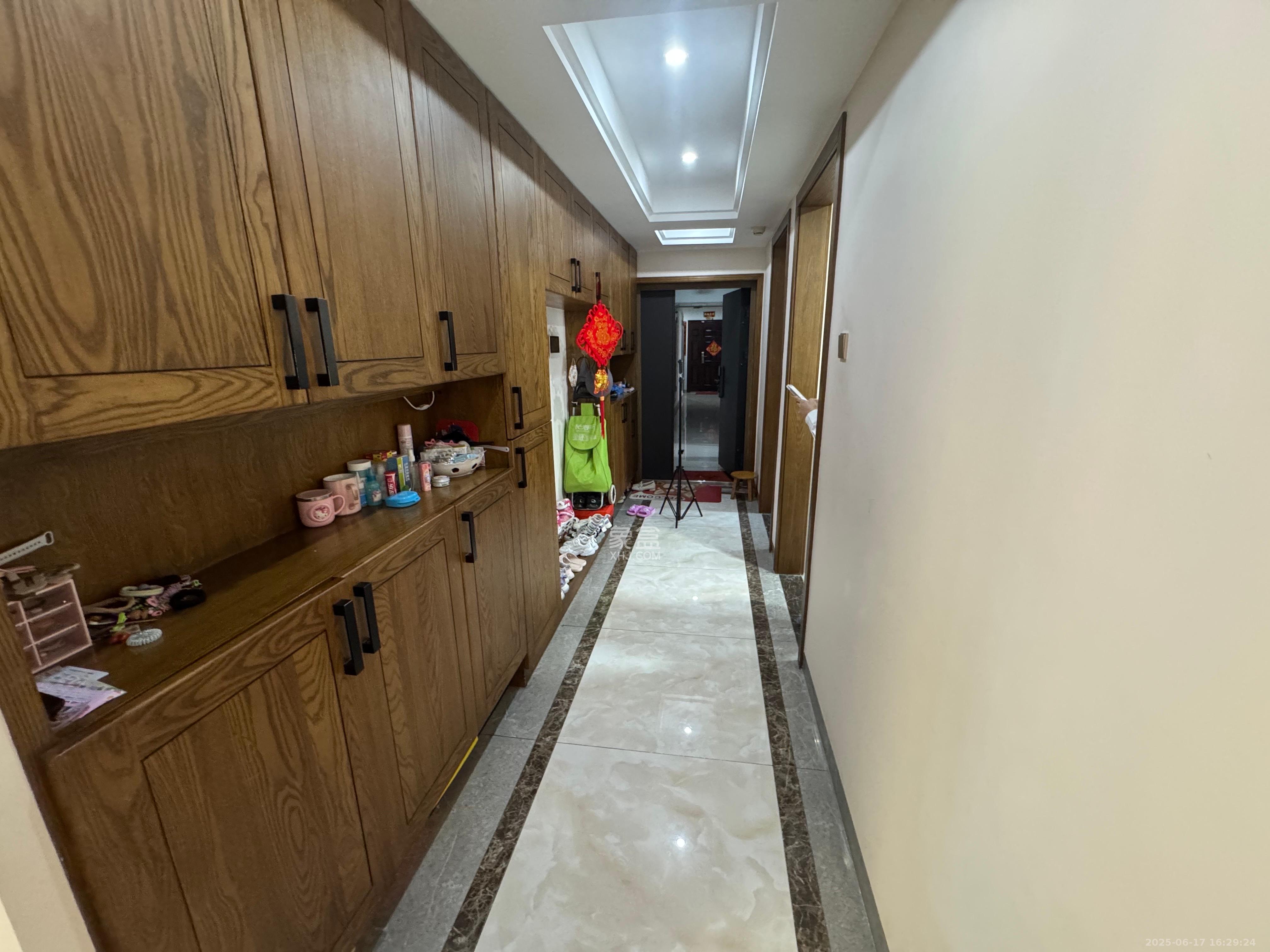 北辰三角洲E4区 4室2厅2卫 5500.0元/月 北辰三角洲E4区 4室2厅2卫 5500.0元/月室内图