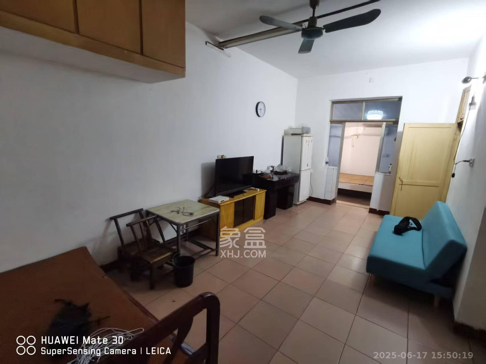 韶山路散盘 3室1厅1卫 1200.0元/月 韶山路散盘 3室1厅1卫 1200.0元/月室内图