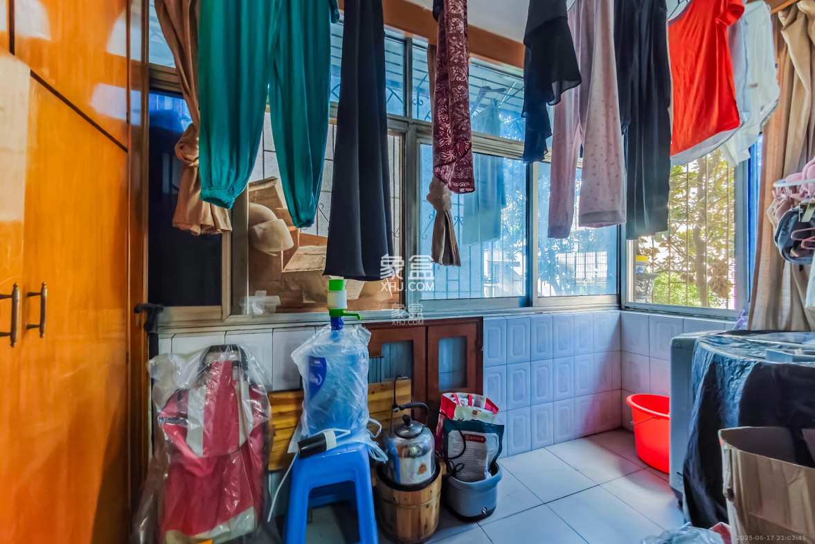 自然村公寓 2室2厅1卫 38.0万 自然村公寓 2室2厅1卫 38.0万其他