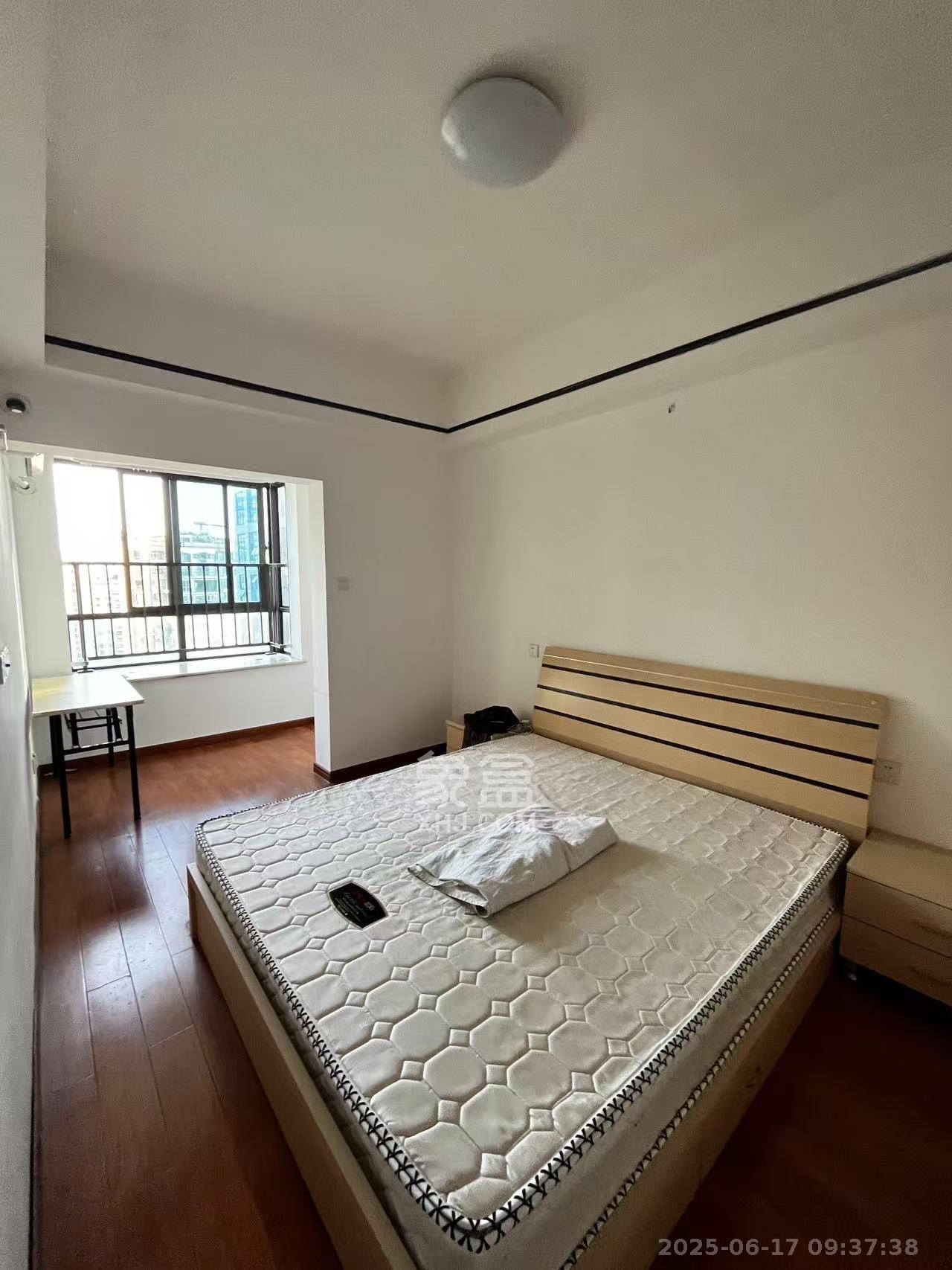 长盛上东区  2室2厅1卫   2800.00元/月室内图
