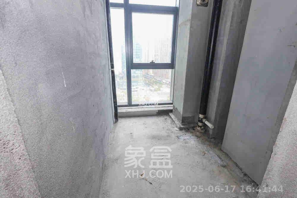 卓越中寰  2室1厅1卫   3200.00元/月室内图