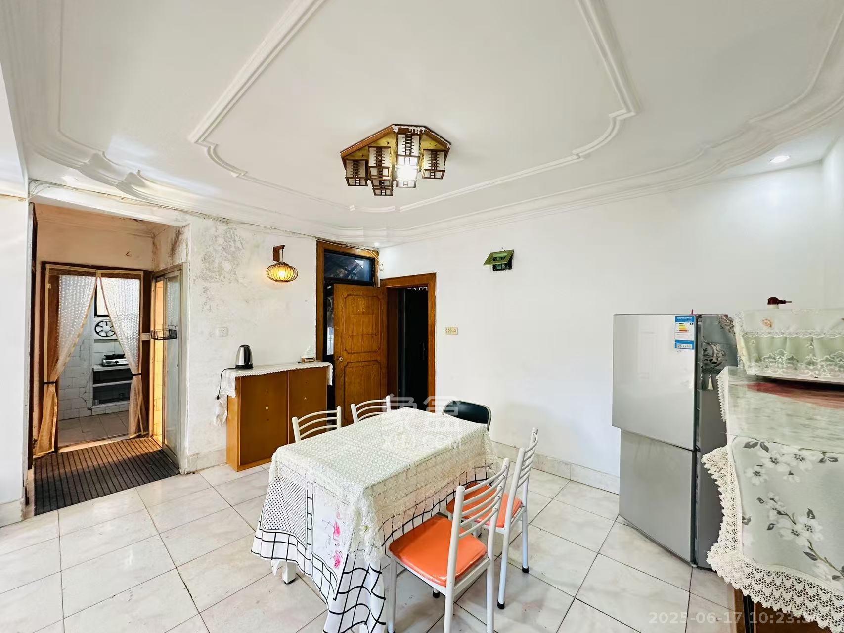 静谧园  2室1厅1卫    800.0元/月室内图