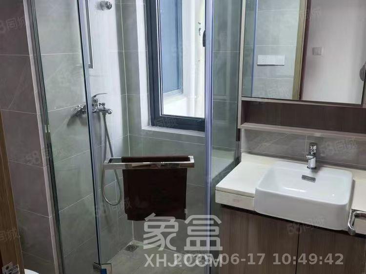 清控湖山雅居南区  3室2厅2卫   2700.00元/月室内图