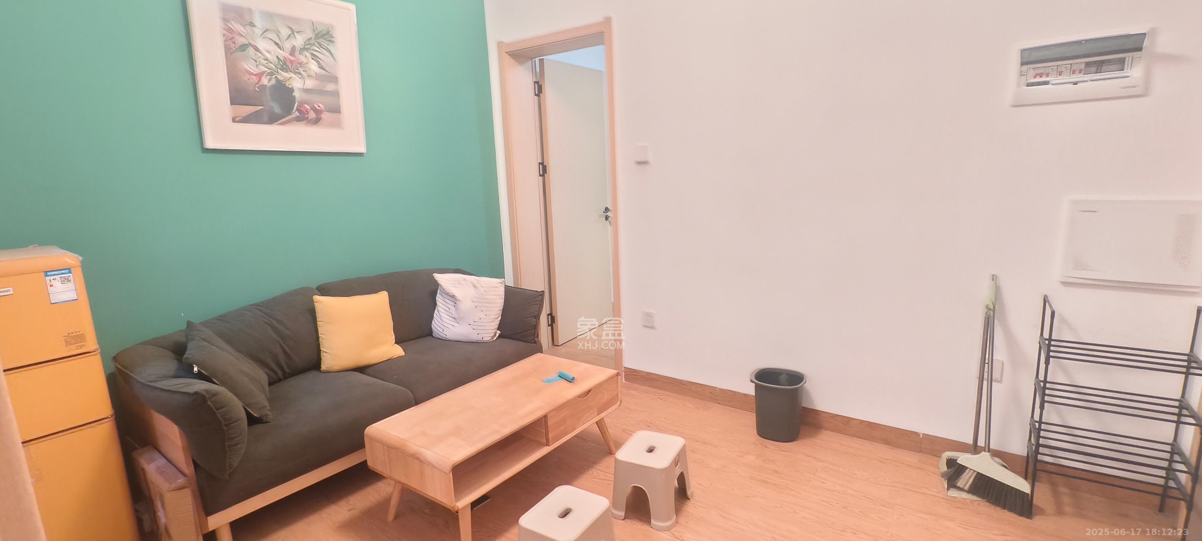省机械工业学院（湖南工业职业学院雨花校区）  1室1厅1卫   1850.00元/月