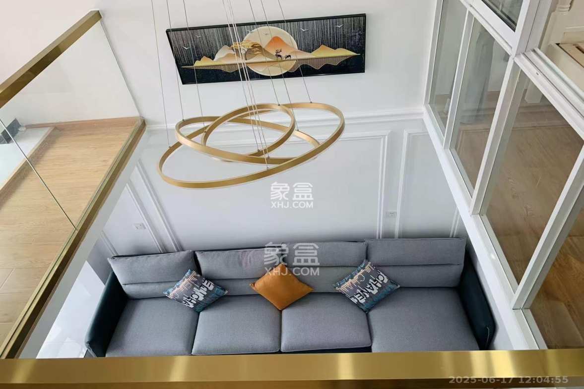 海伦春天 3室2厅2卫 2300.0元/月 海伦春天 3室2厅2卫 2300.0元/月室内图