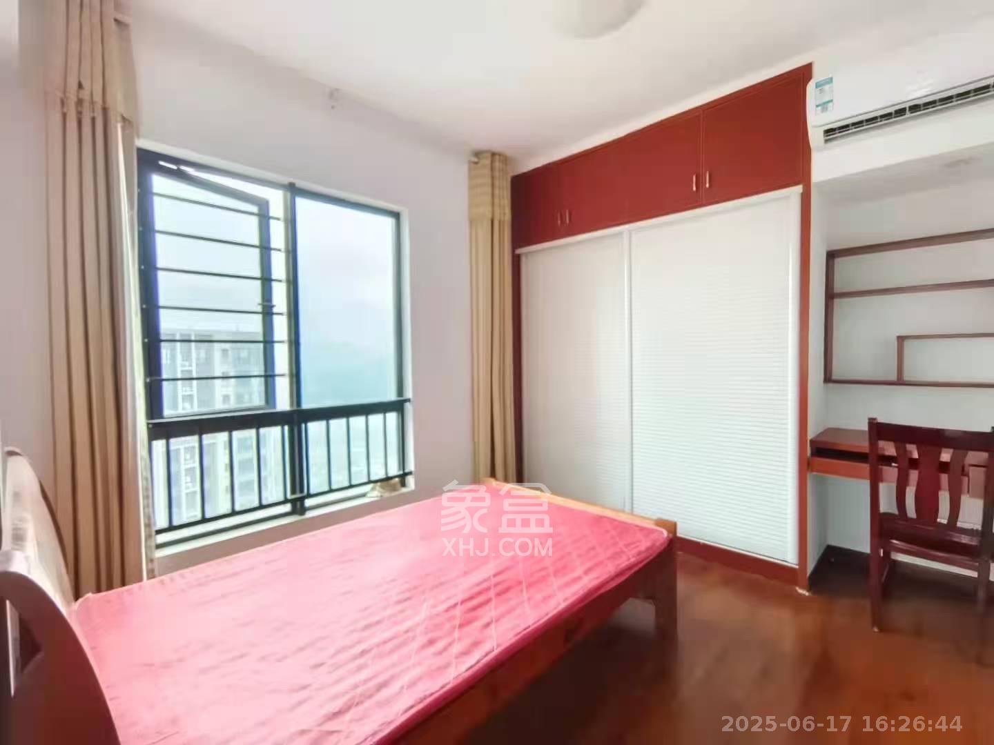 达美D6区  2室1厅1卫   2500.00元/月室内图