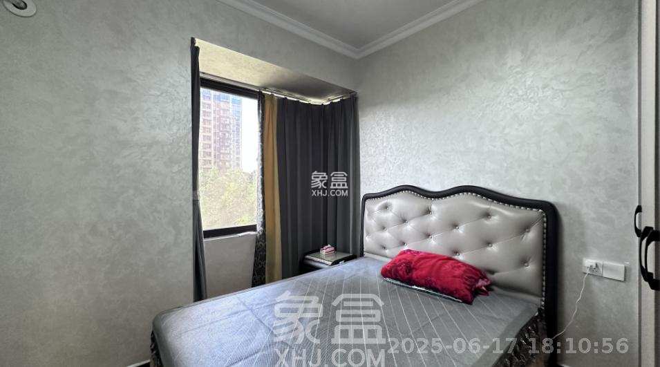 福天藏郡院子  4室2厅1卫    3000.0元/月 福天藏郡院子  4室2厅1卫    3000.0元/月室内图