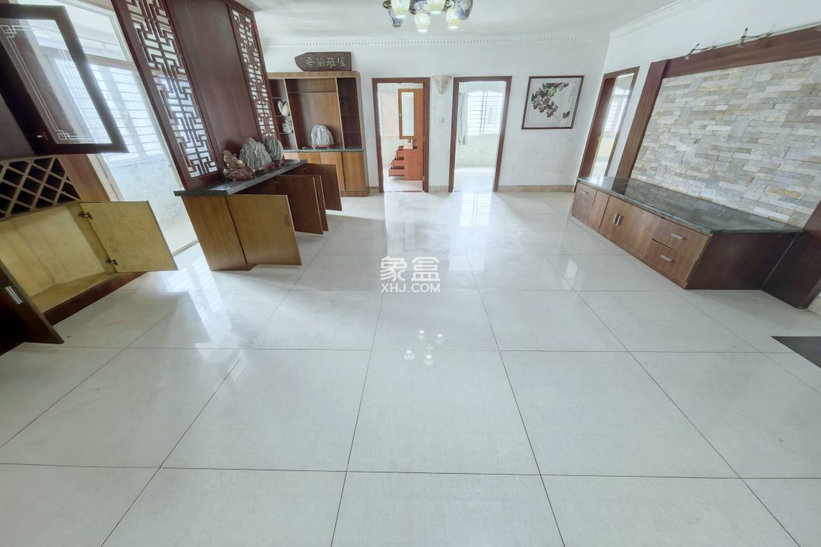 中盐大厦 3室2厅2卫 3800.0元/月 中盐大厦 3室2厅2卫 3800.0元/月户型图