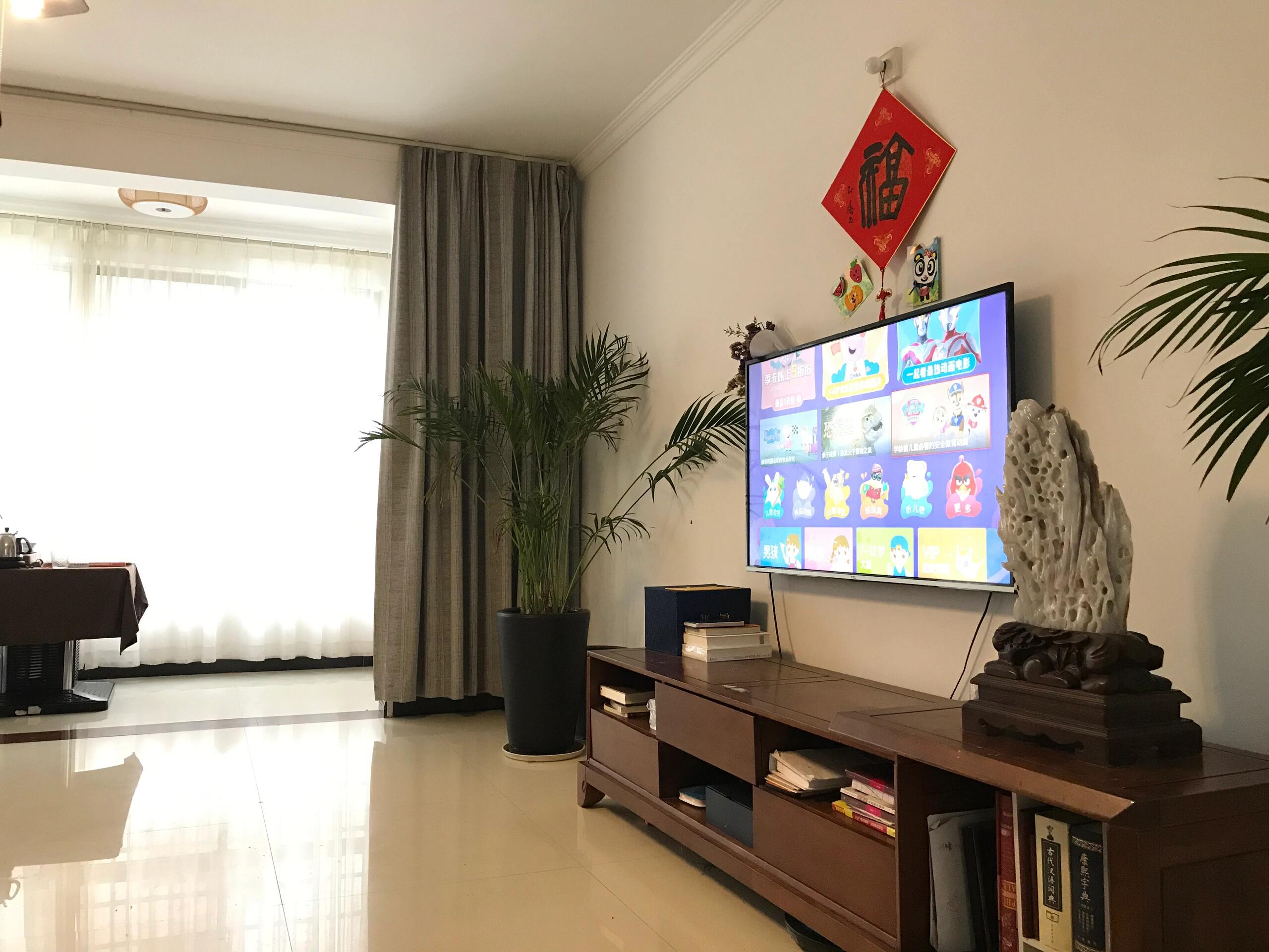 市安监住宅小区（应急管理局）  4室2厅2卫    155.0万客厅