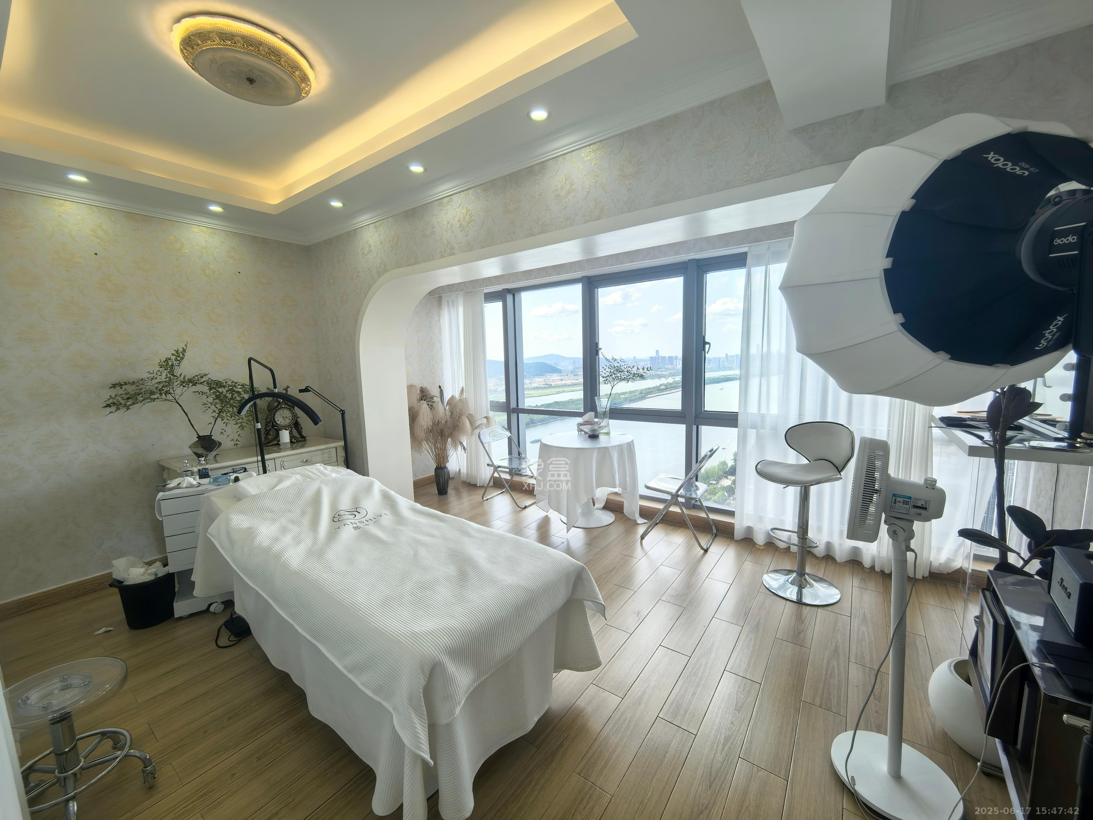 保利国际广场 4室0厅0卫 12000.0元/月 保利国际广场 4室0厅0卫 12000.0元/月室内图