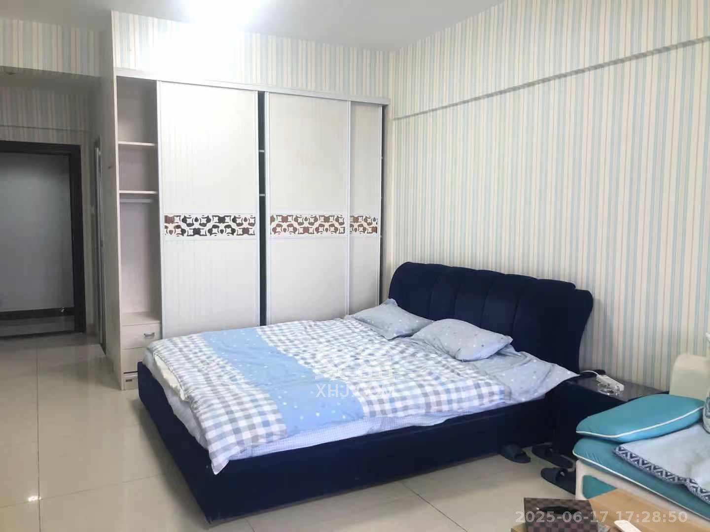 山水湾  1室1厅1卫   1300.00元/月室内图