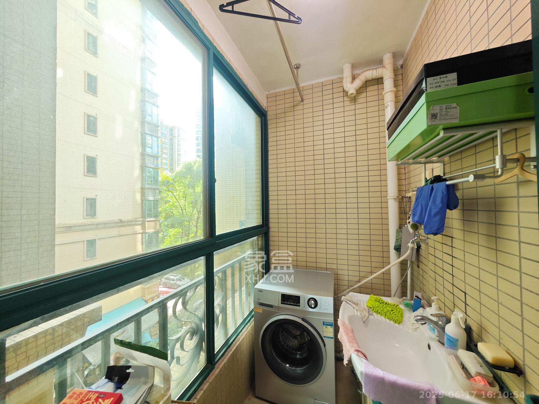 恒大城  2室2厅1卫   76.00万其他