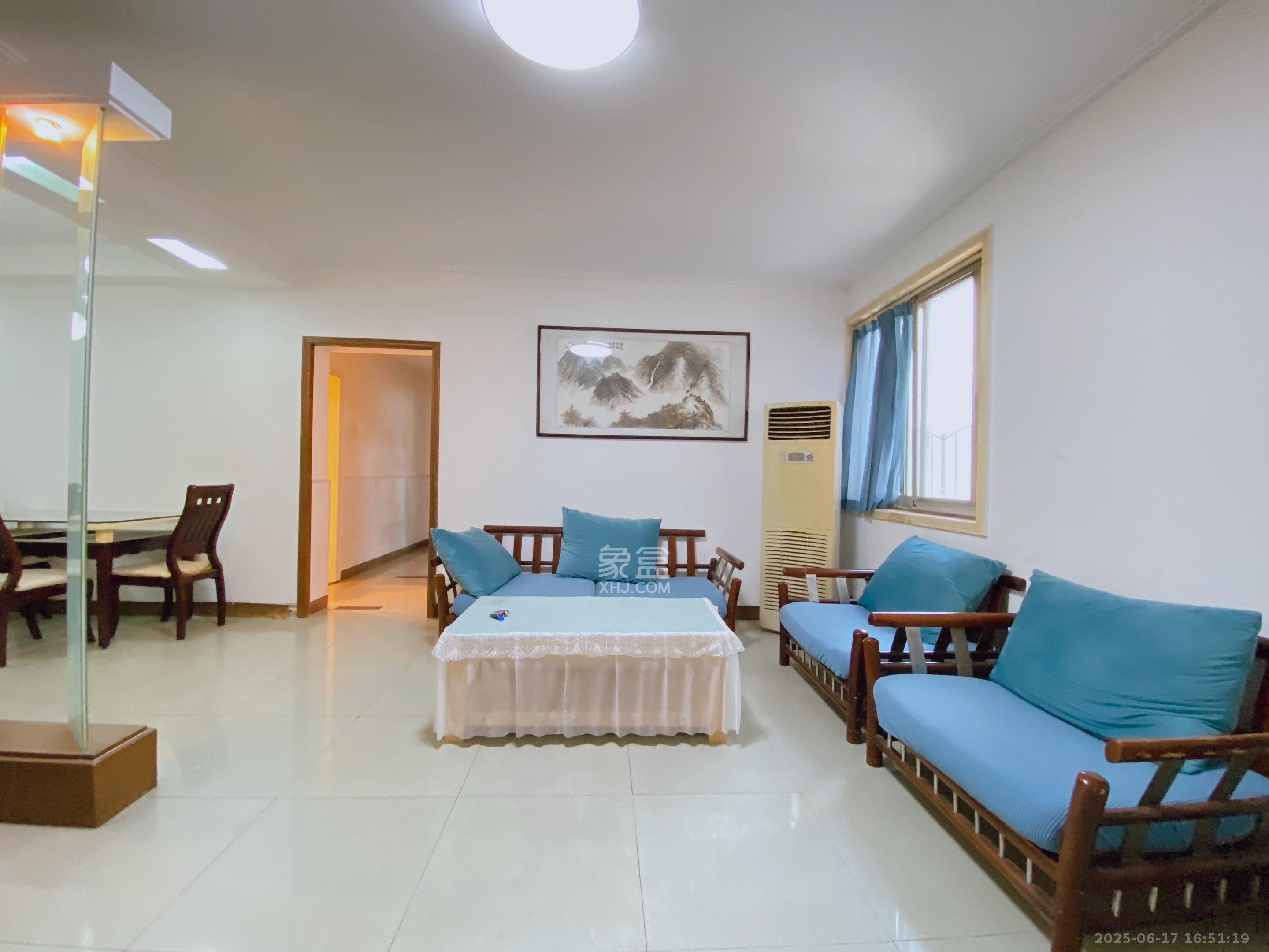 海东青大厦 3室2厅2卫 3000.0元/月 海东青大厦 3室2厅2卫 3000.0元/月室内图