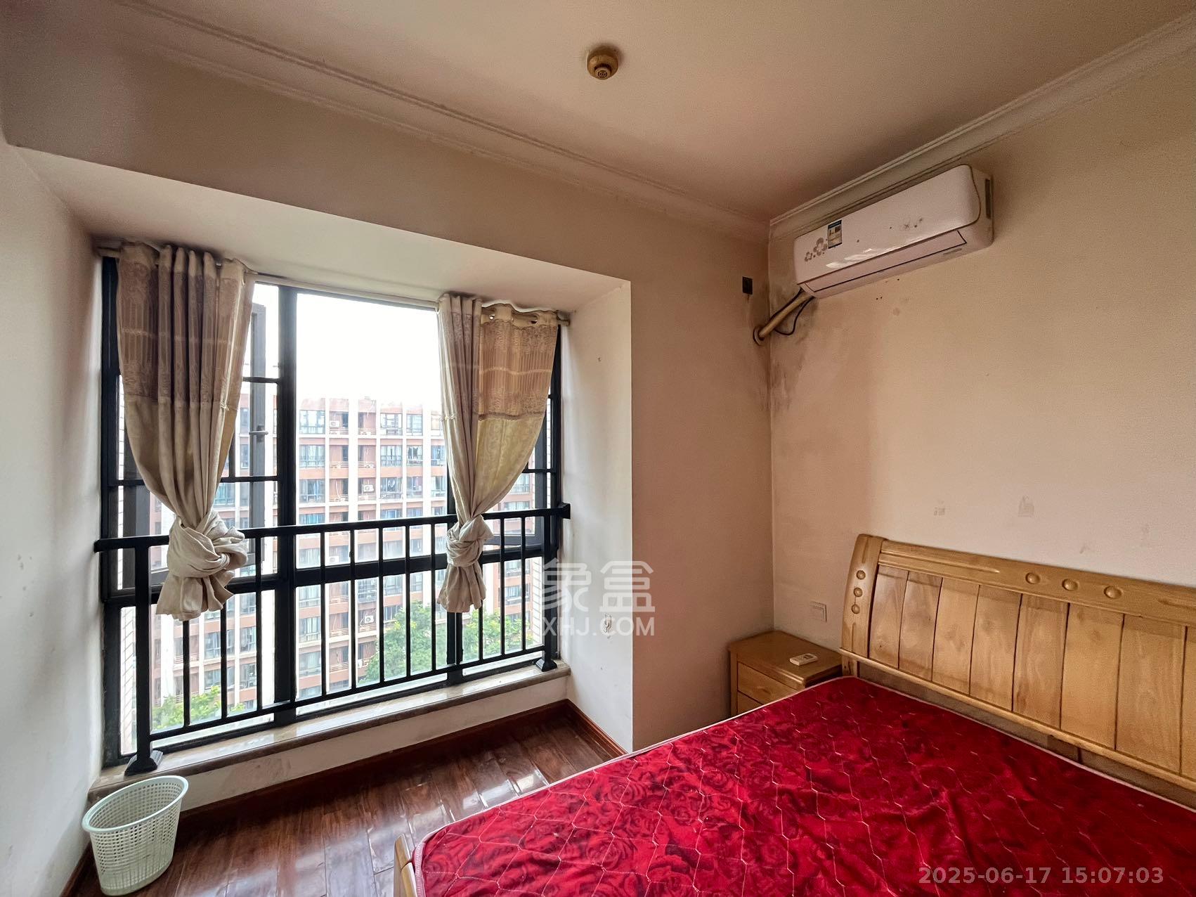 中建芙蓉工社 2室1厅1卫 1300.0元/月 中建芙蓉工社 2室1厅1卫 1300.0元/月室内图