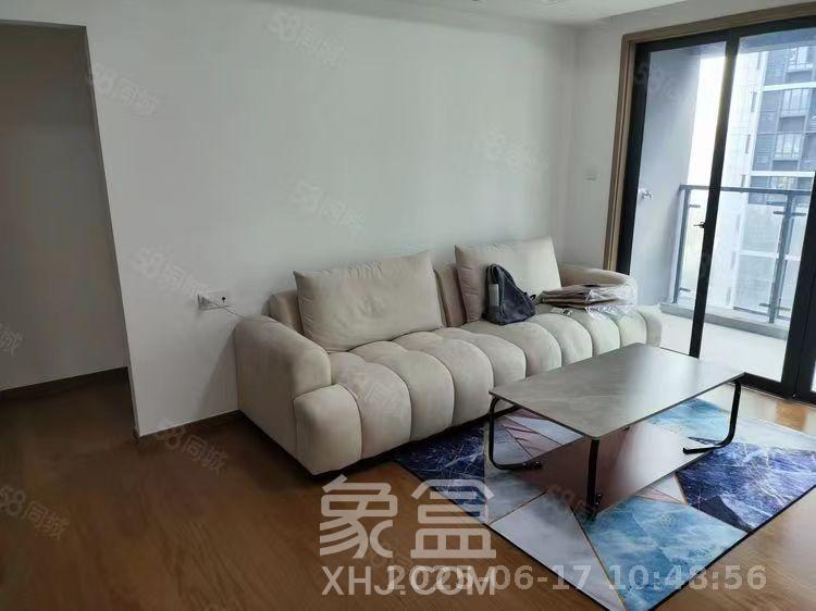 清控湖山雅居南区  3室2厅2卫   2700.00元/月室内图1
