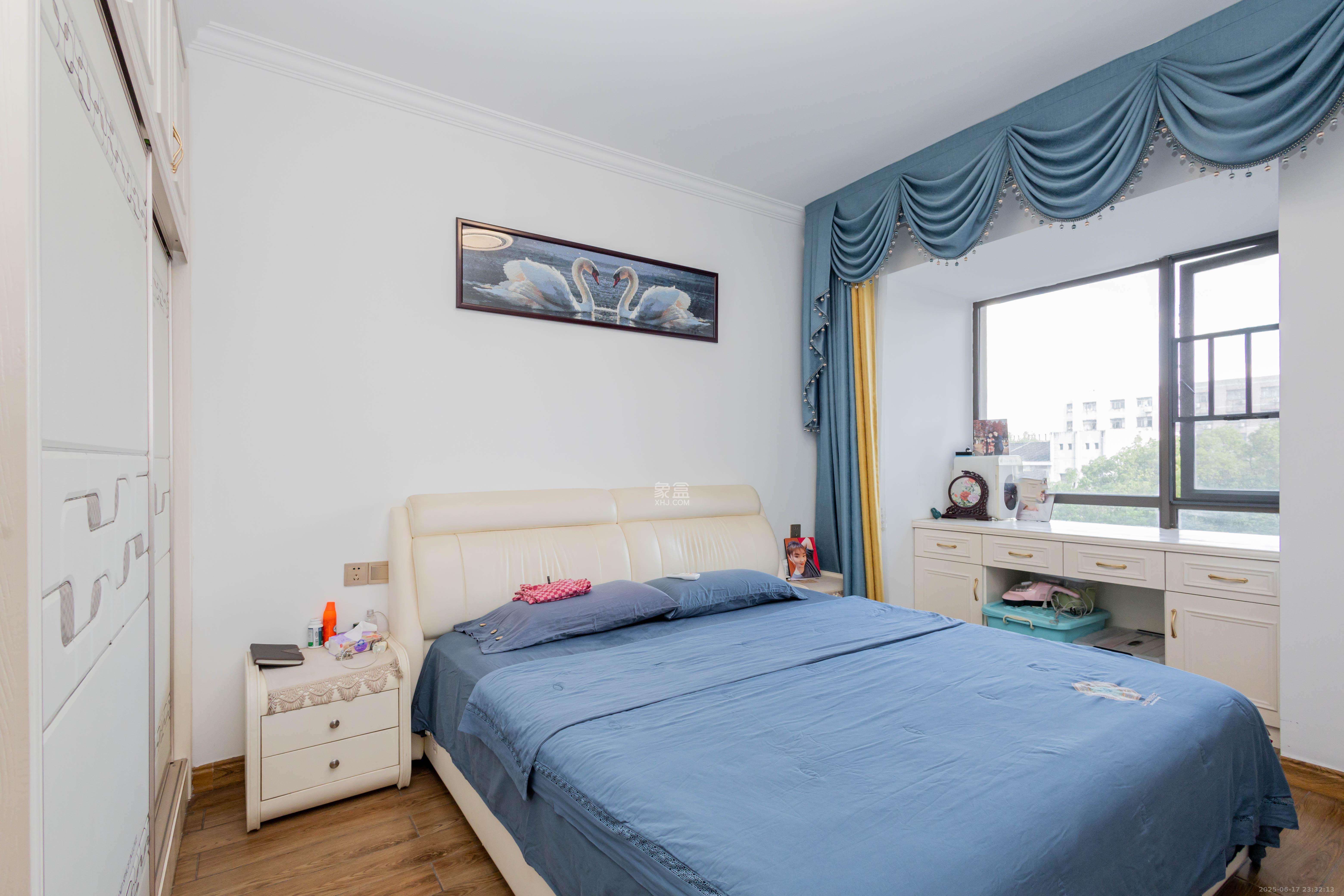 旭辉华庭 3室2厅2卫 70.8万 旭辉华庭 3室2厅2卫 70.8万卧室