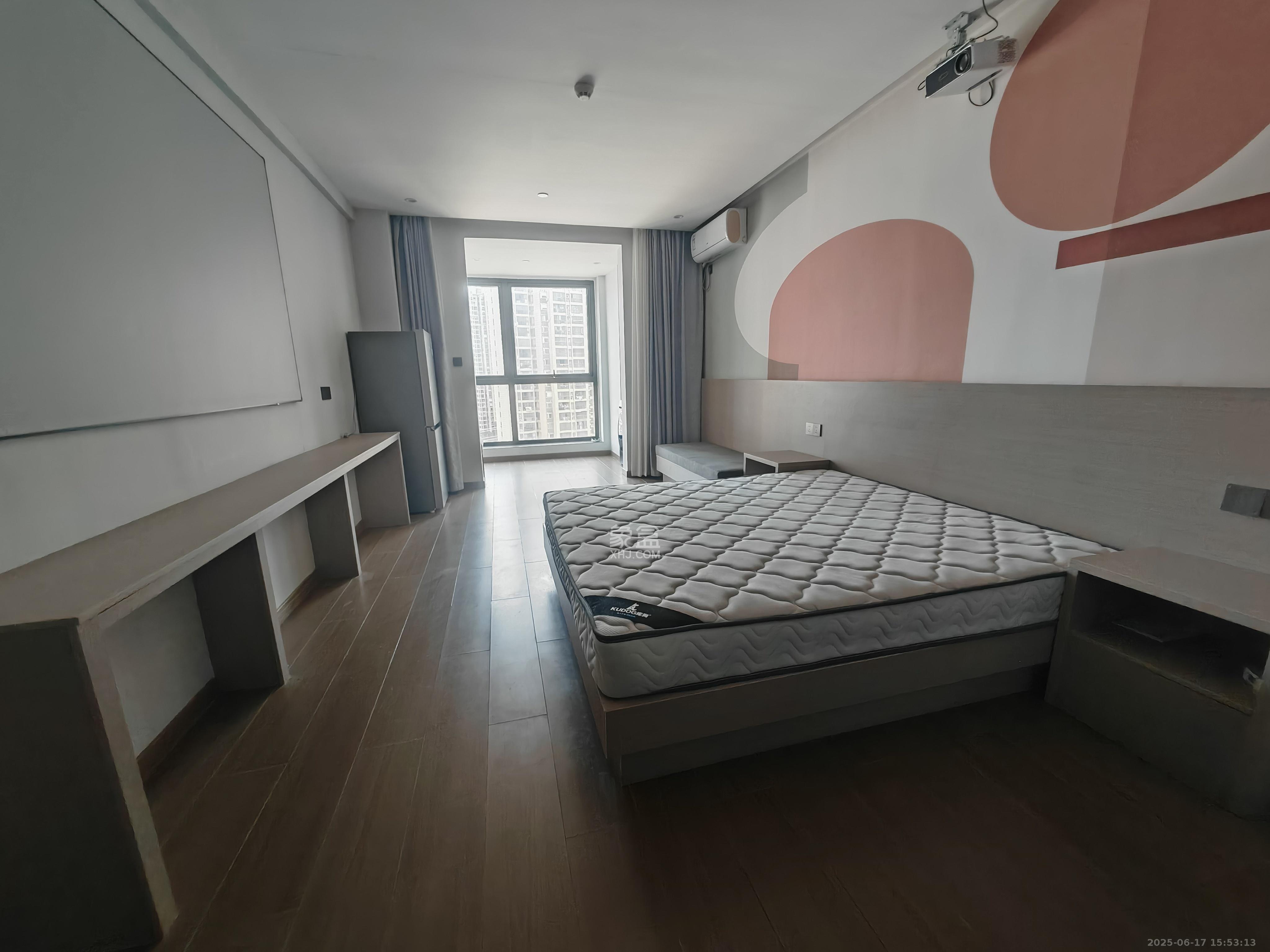 明发国际城 1室1厅1卫 1550.0元/月 明发国际城 1室1厅1卫 1550.0元/月室内图