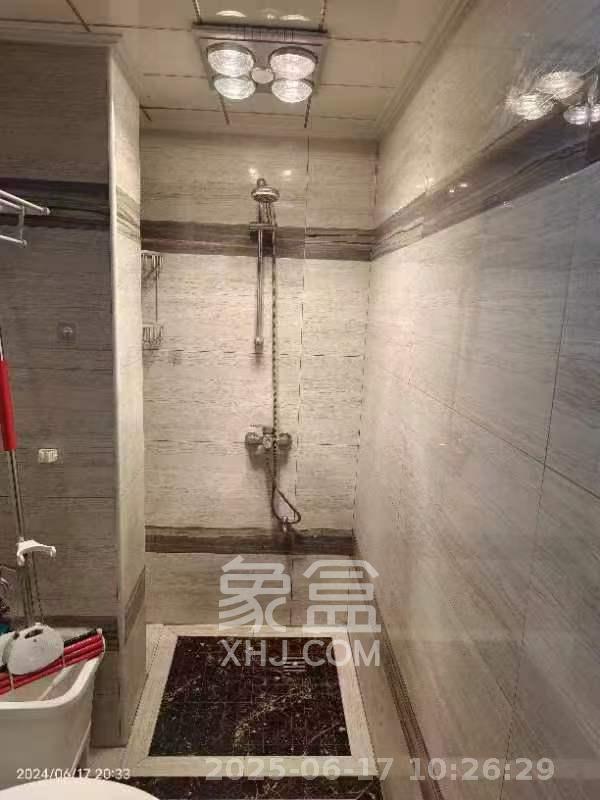 印象天心  2室1厅1卫   2400.00元/月室内图